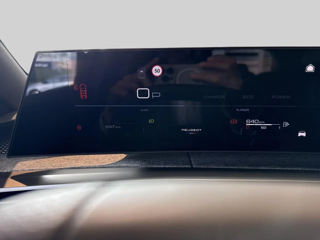 Peugeot-5008-image-10