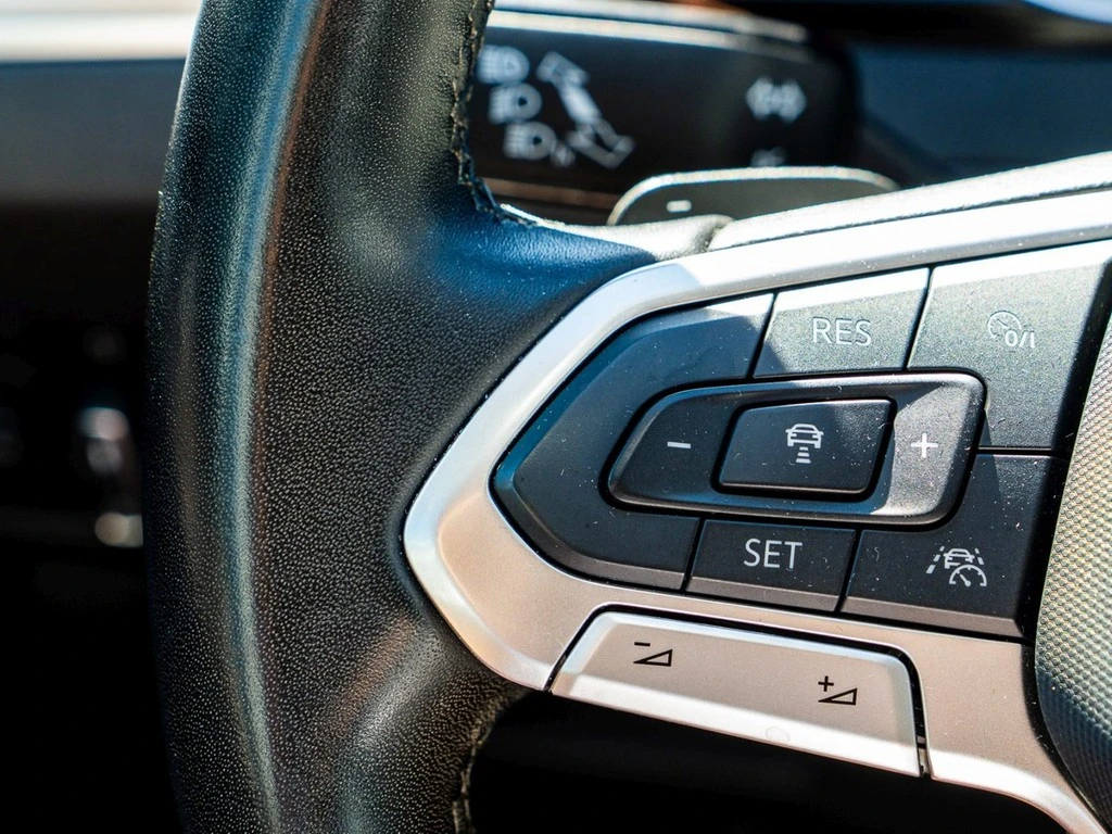 Volkswagen-Passat-image-17