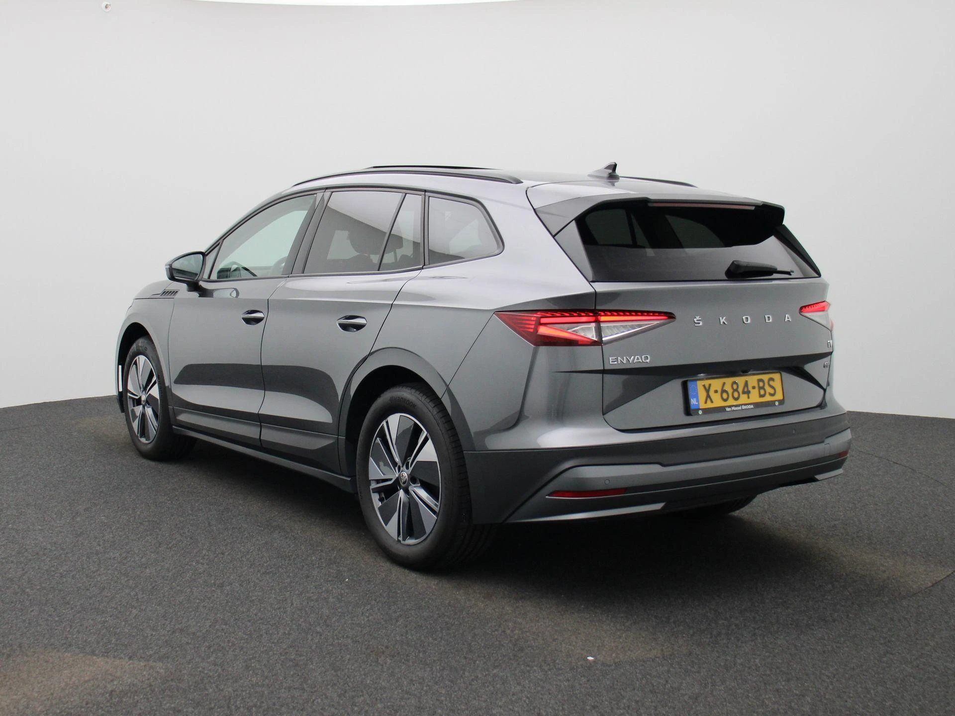 Škoda-Enyaq iV-image-1