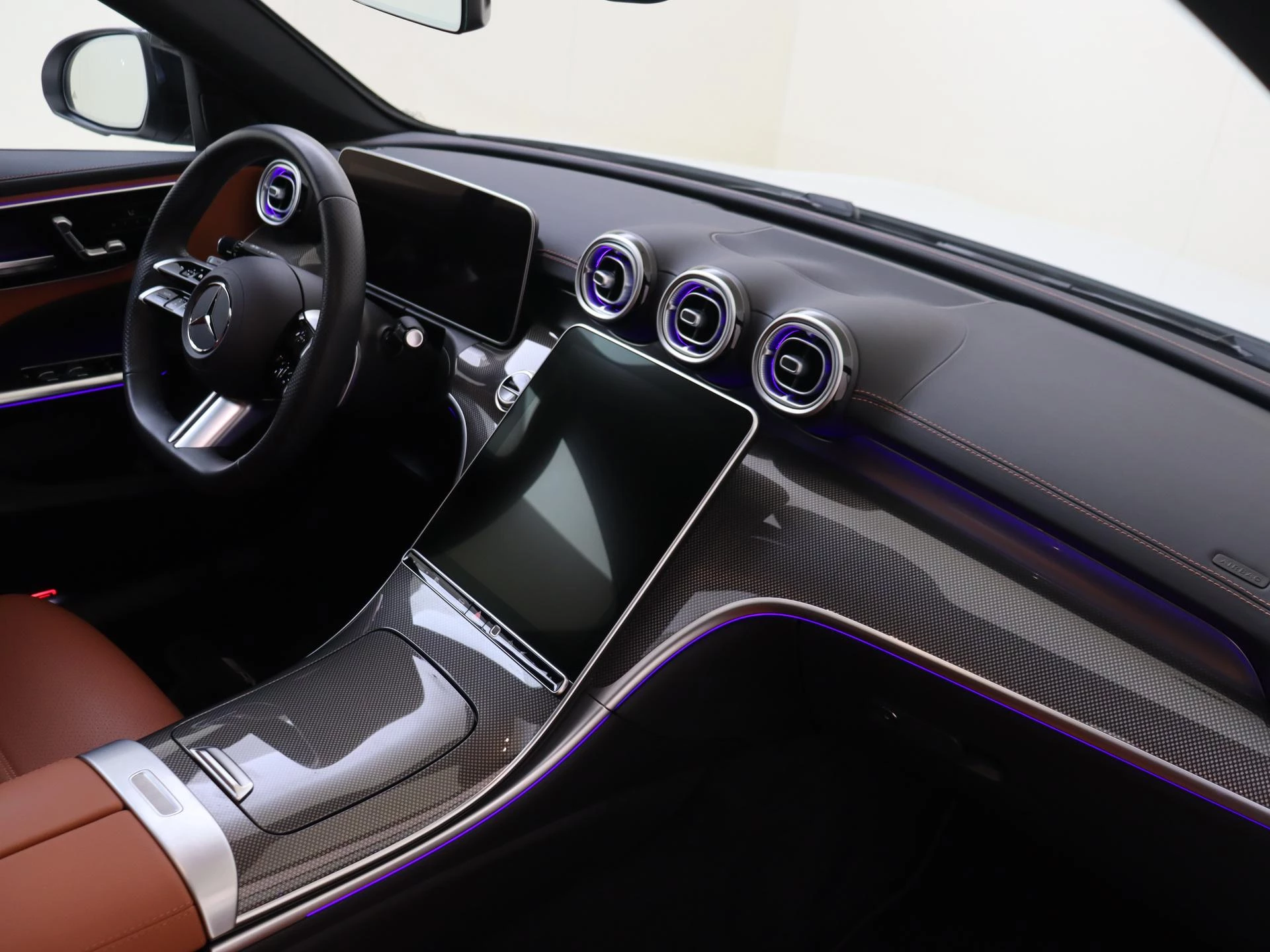 Mercedes-Benz-C-Klasse-image-10