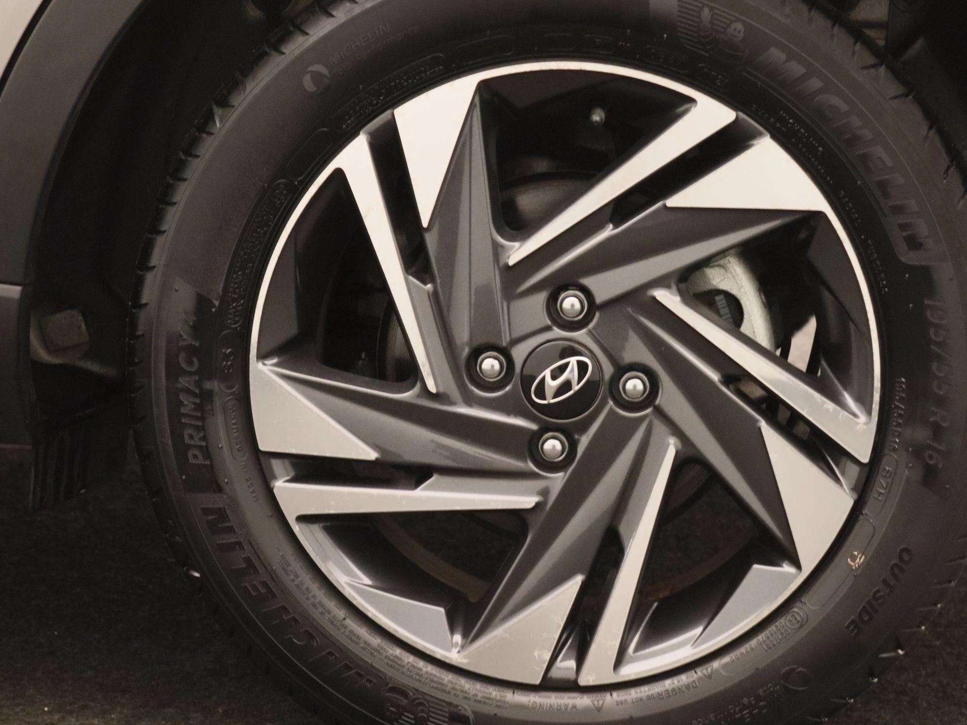 Hyundai-Bayon-image-16