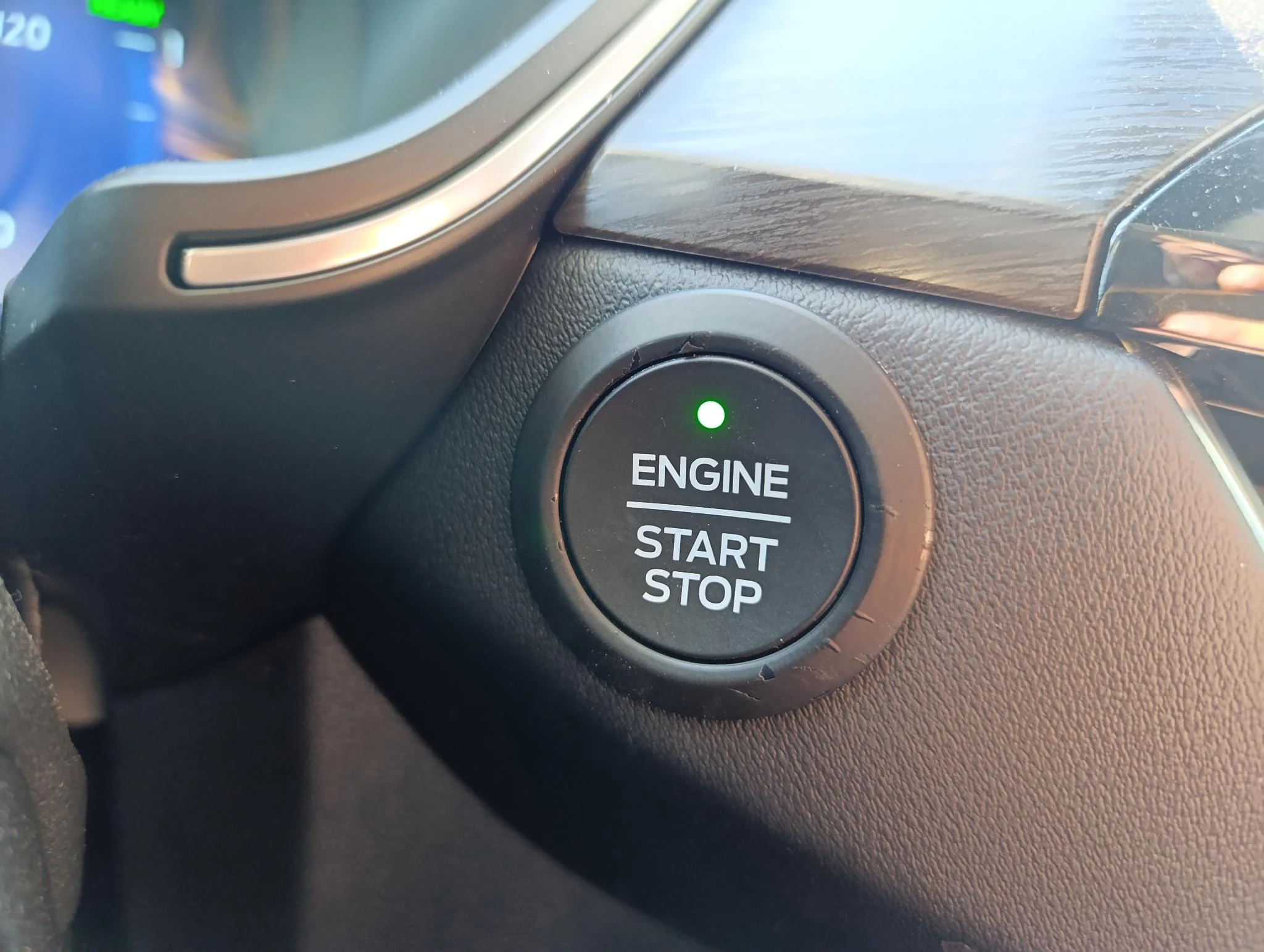 Ford-Kuga-image-26