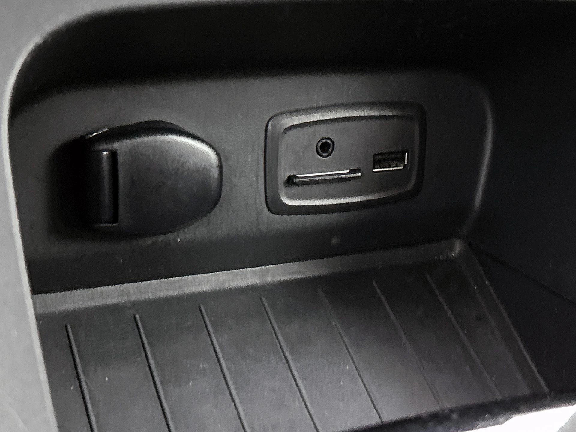 Renault-Captur-image-28