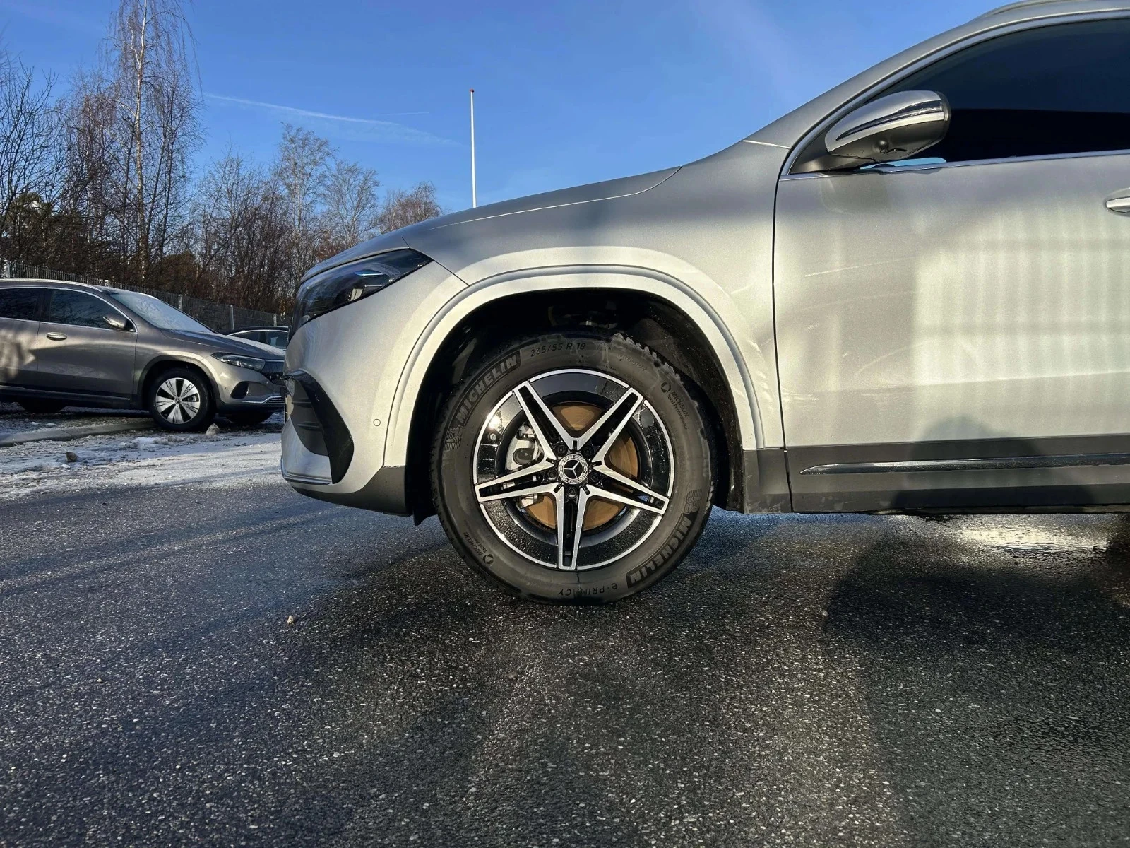 Mercedes-Benz-EQA-image-8