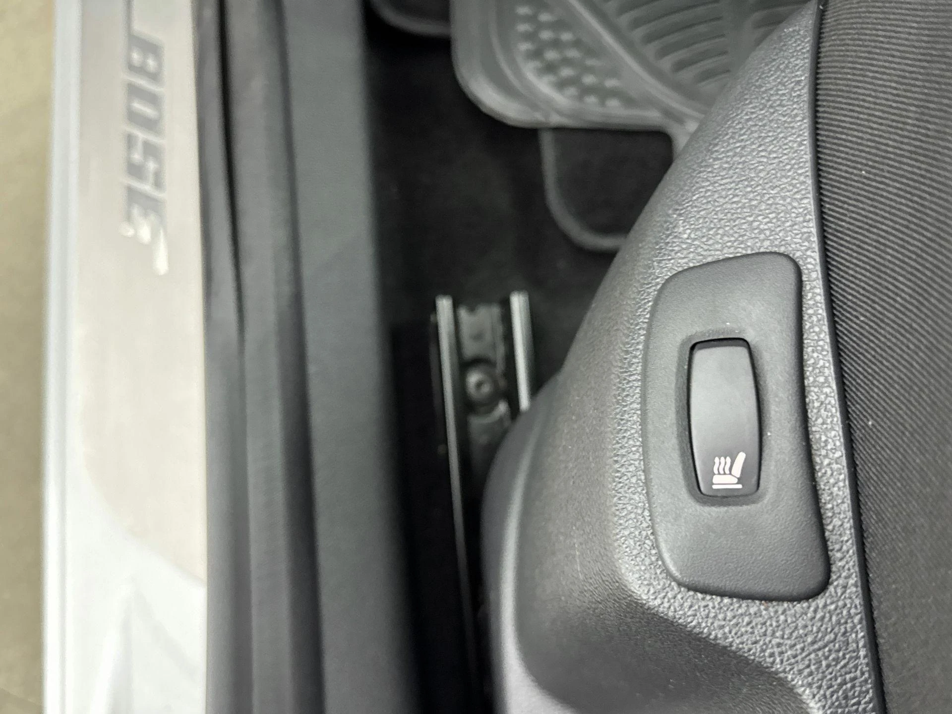 Renault-Captur-image-7