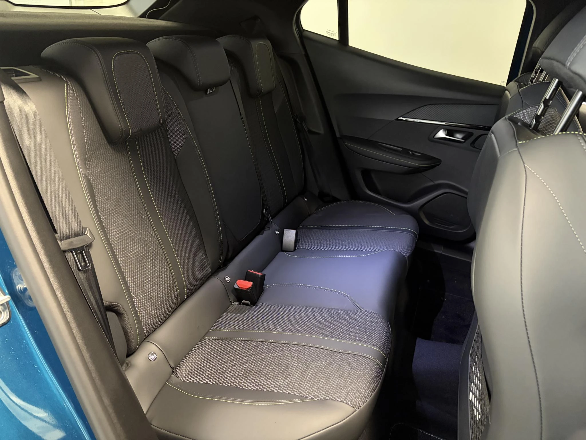 Peugeot-2008-image-15