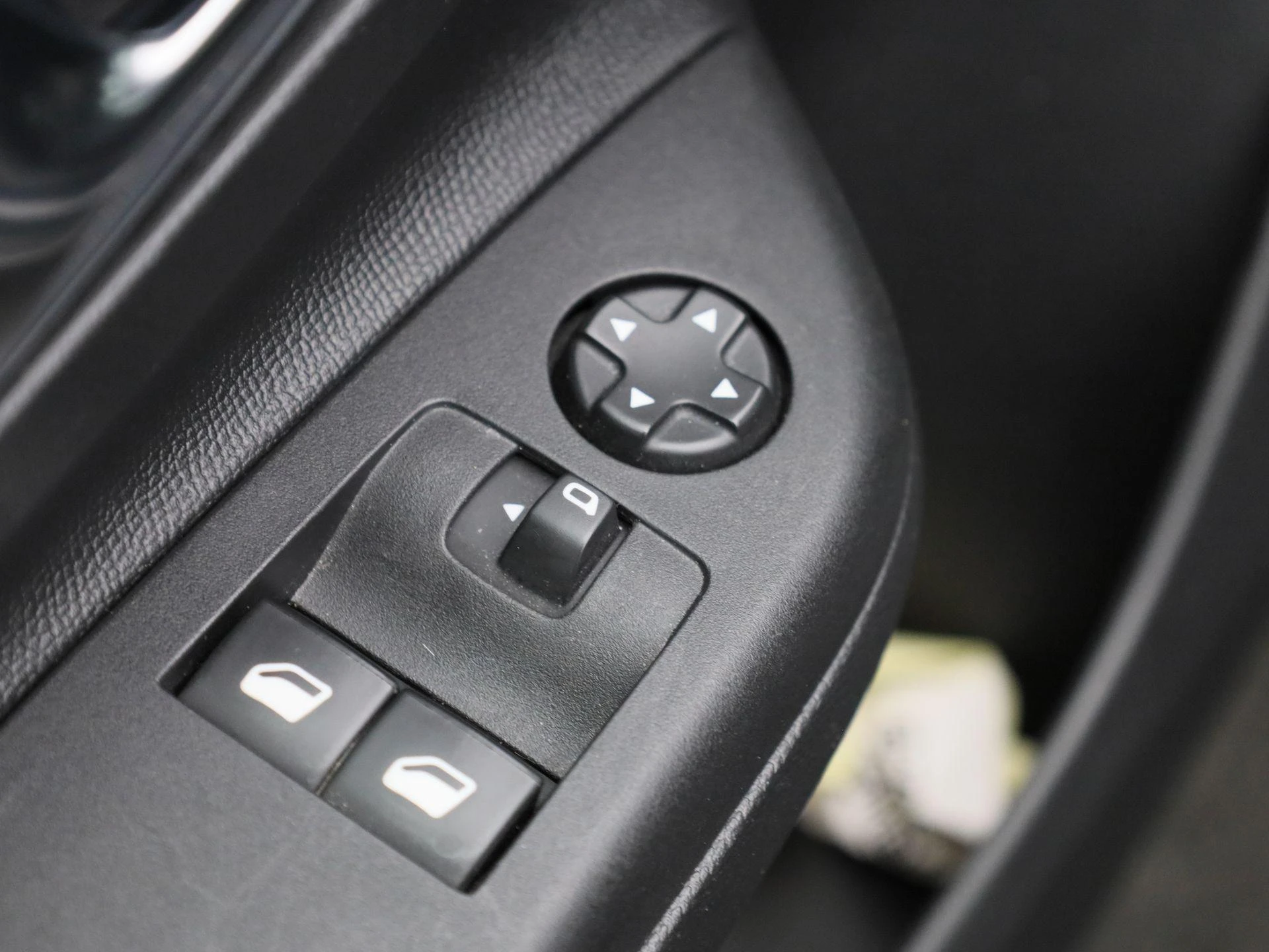 Opel-Corsa-image-28