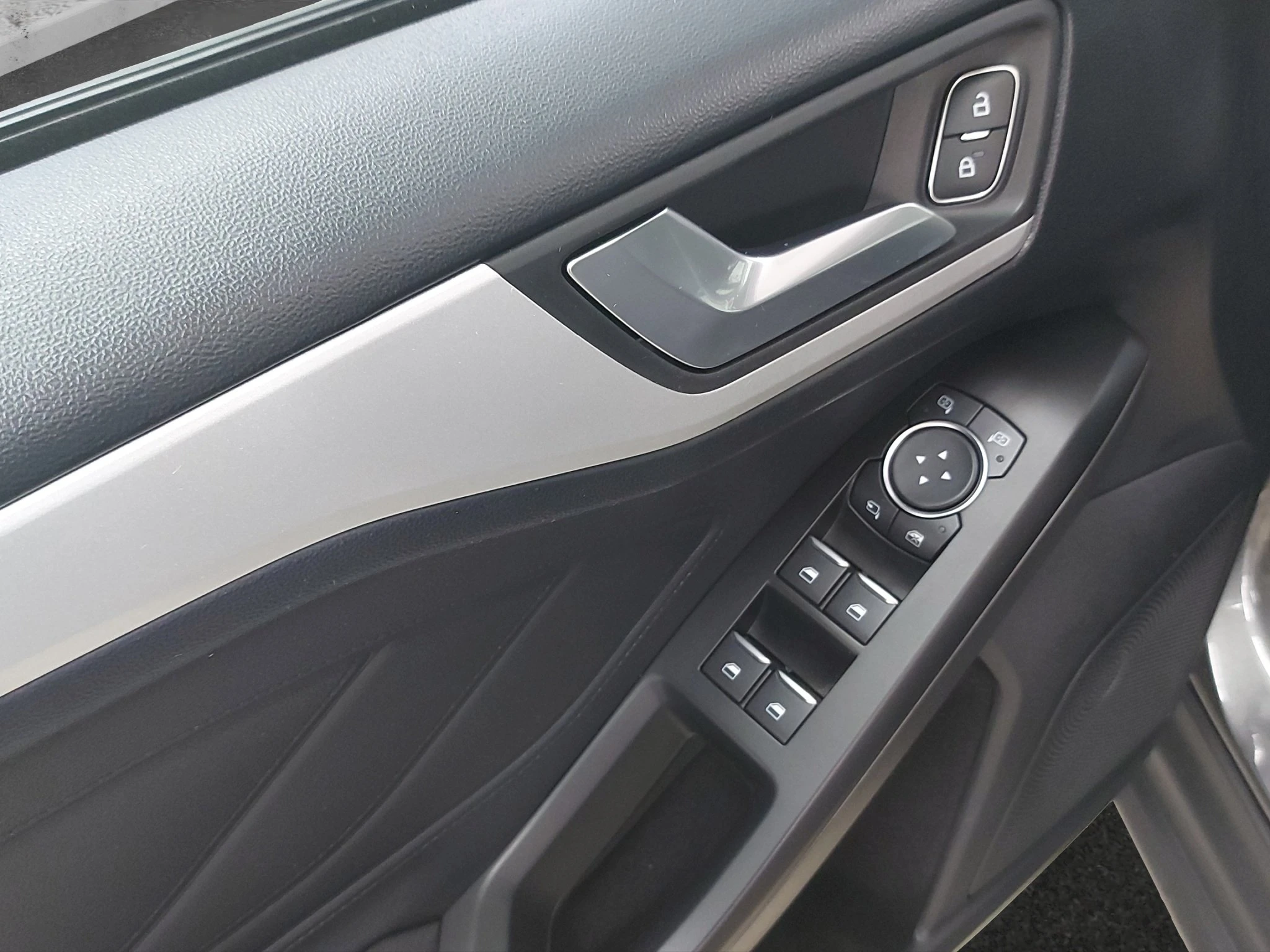 Ford-Focus-image-16