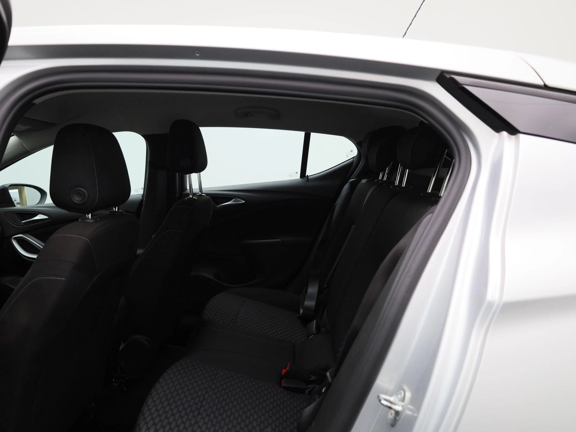Opel-Astra-image-9
