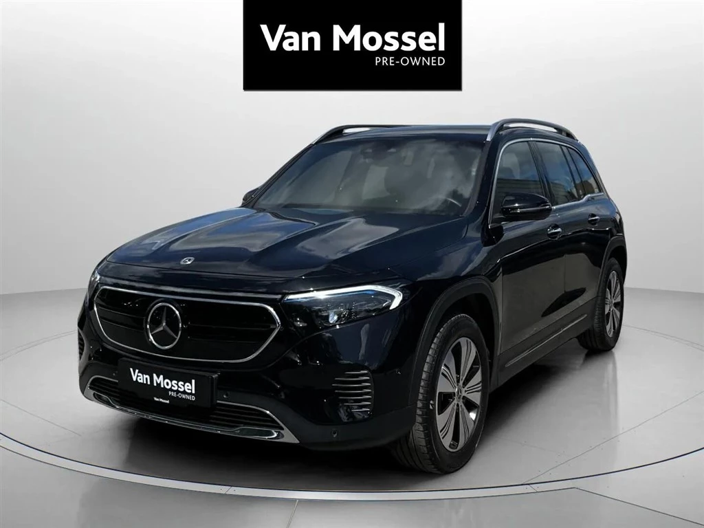 Mercedes-Benz-EQB-image-0