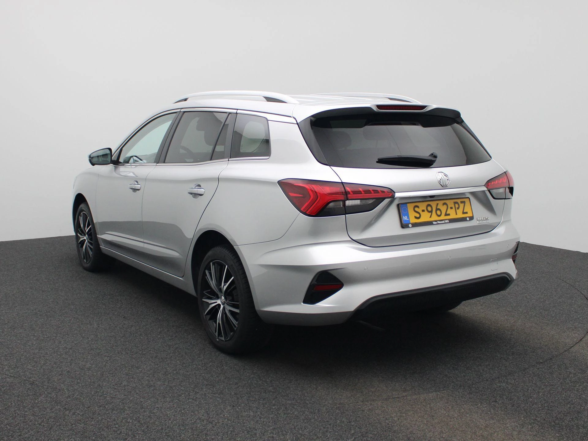 MG MG5 Long Range Luxury 61 kWh