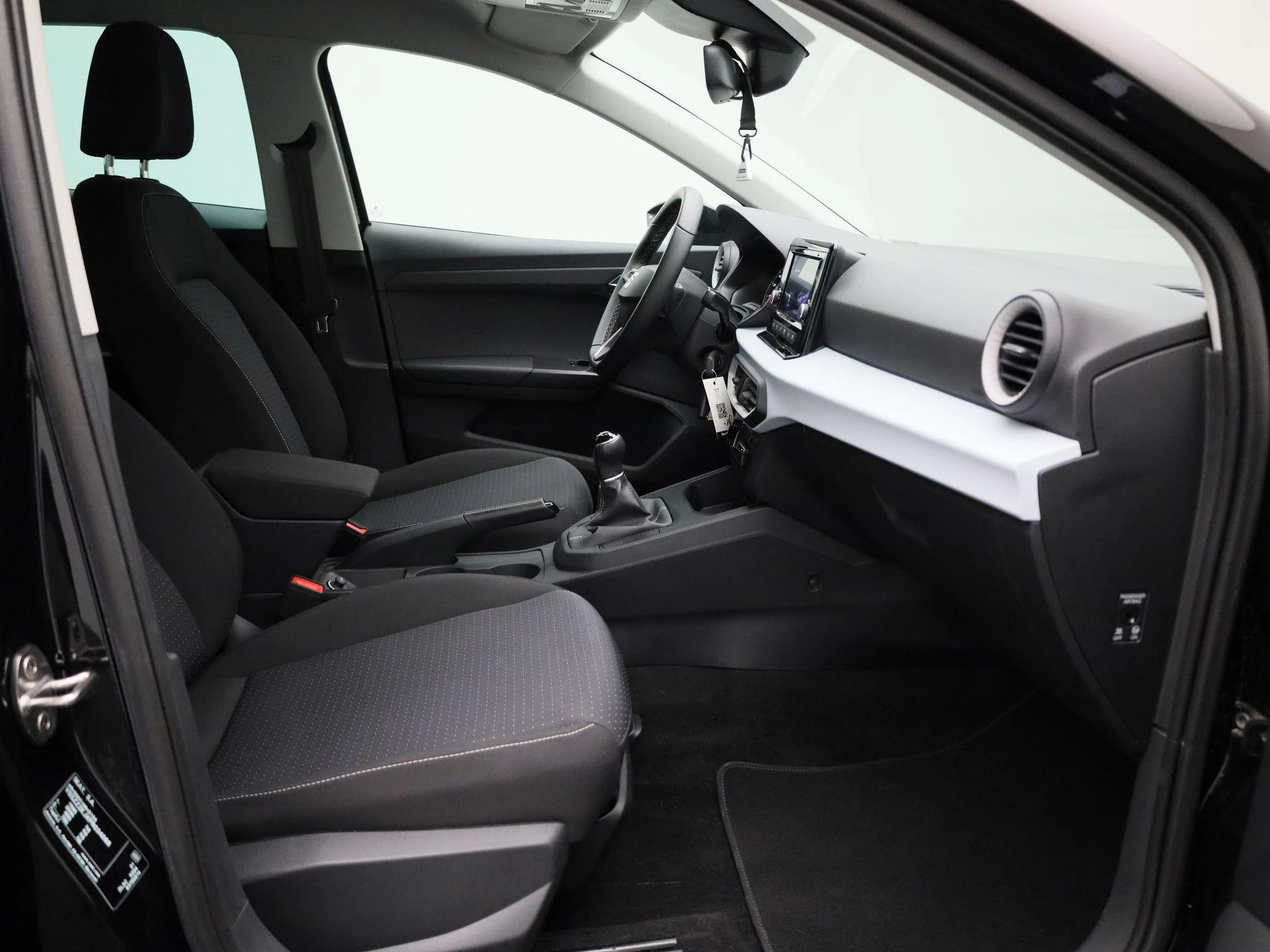 SEAT Ibiza 5D 1.0 TSI 70kW Move Full Link