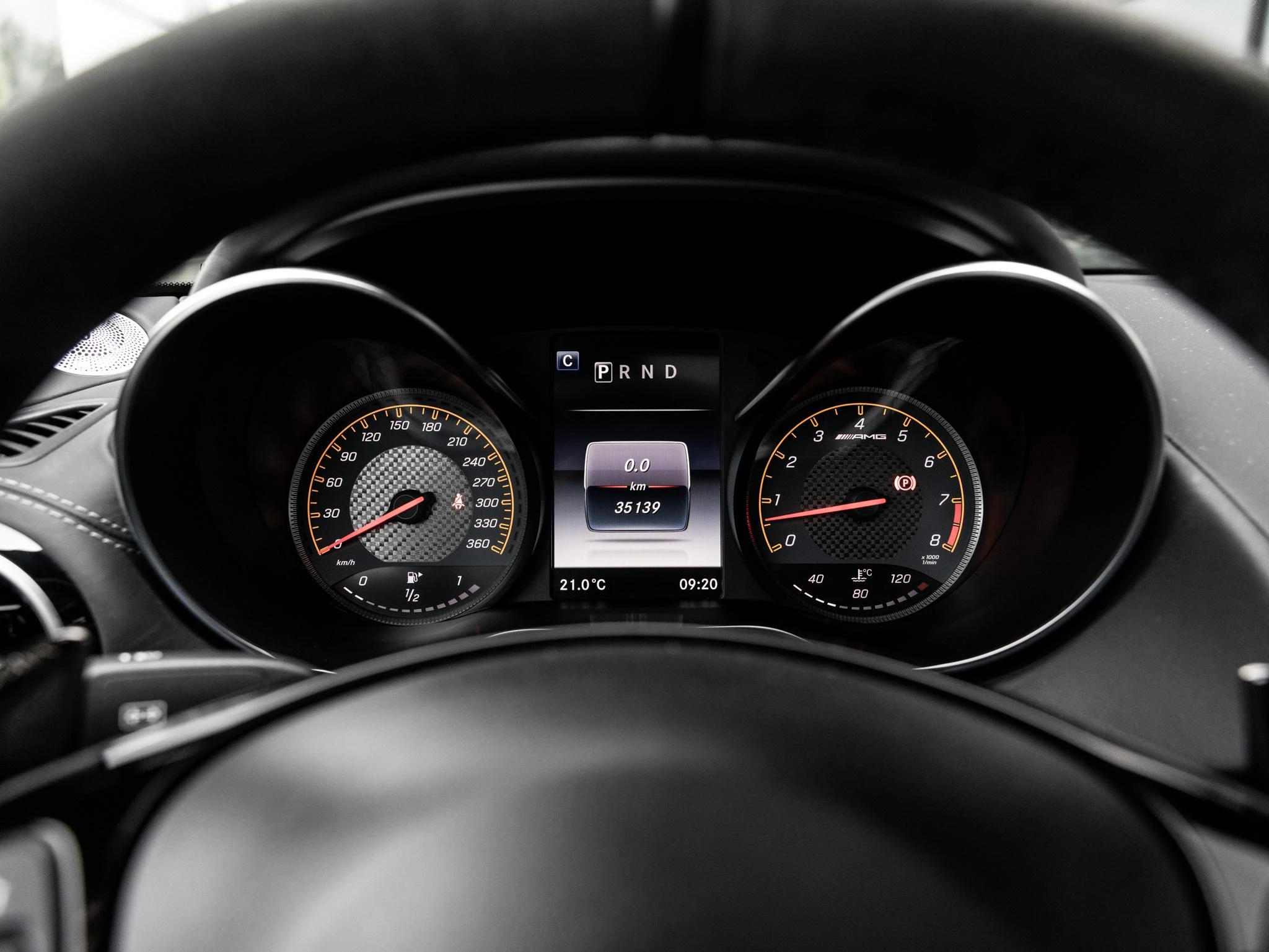 Mercedes-AMG-GT-image-27