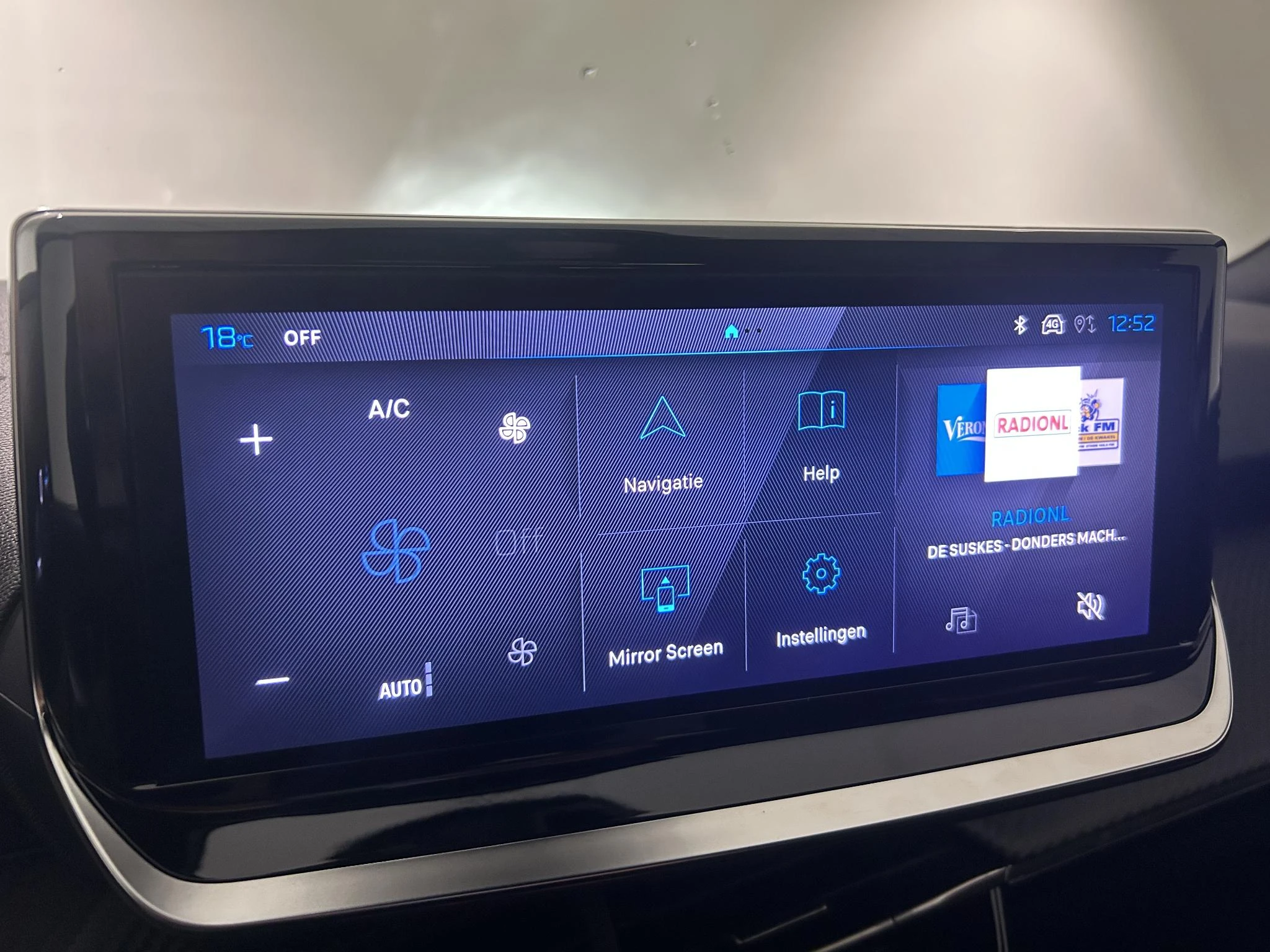 Peugeot-2008-image-8
