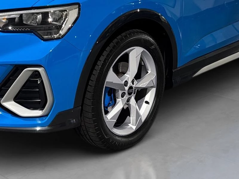 Audi-Q3-image-20