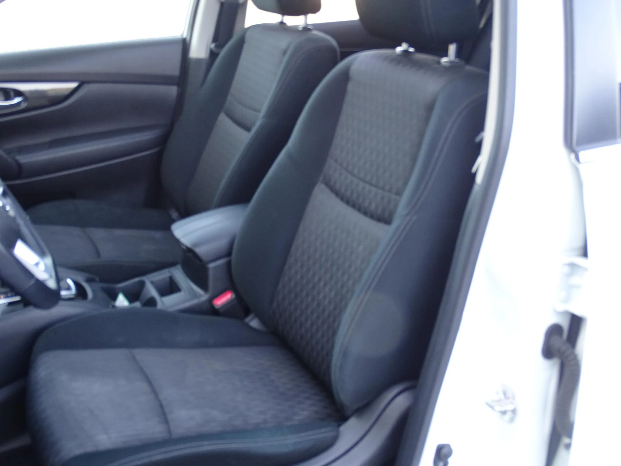 Nissan-X-Trail-image-10