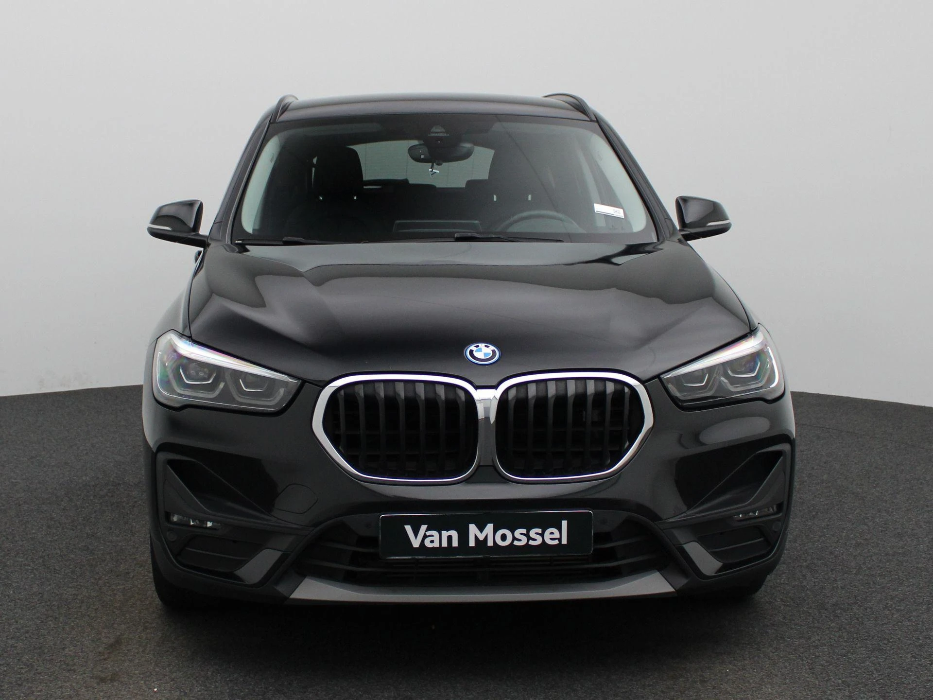 BMW-X1-image-2