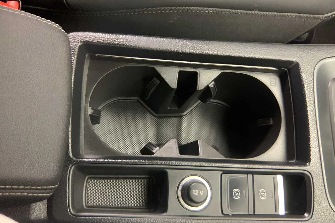 Audi-Q3-image-22