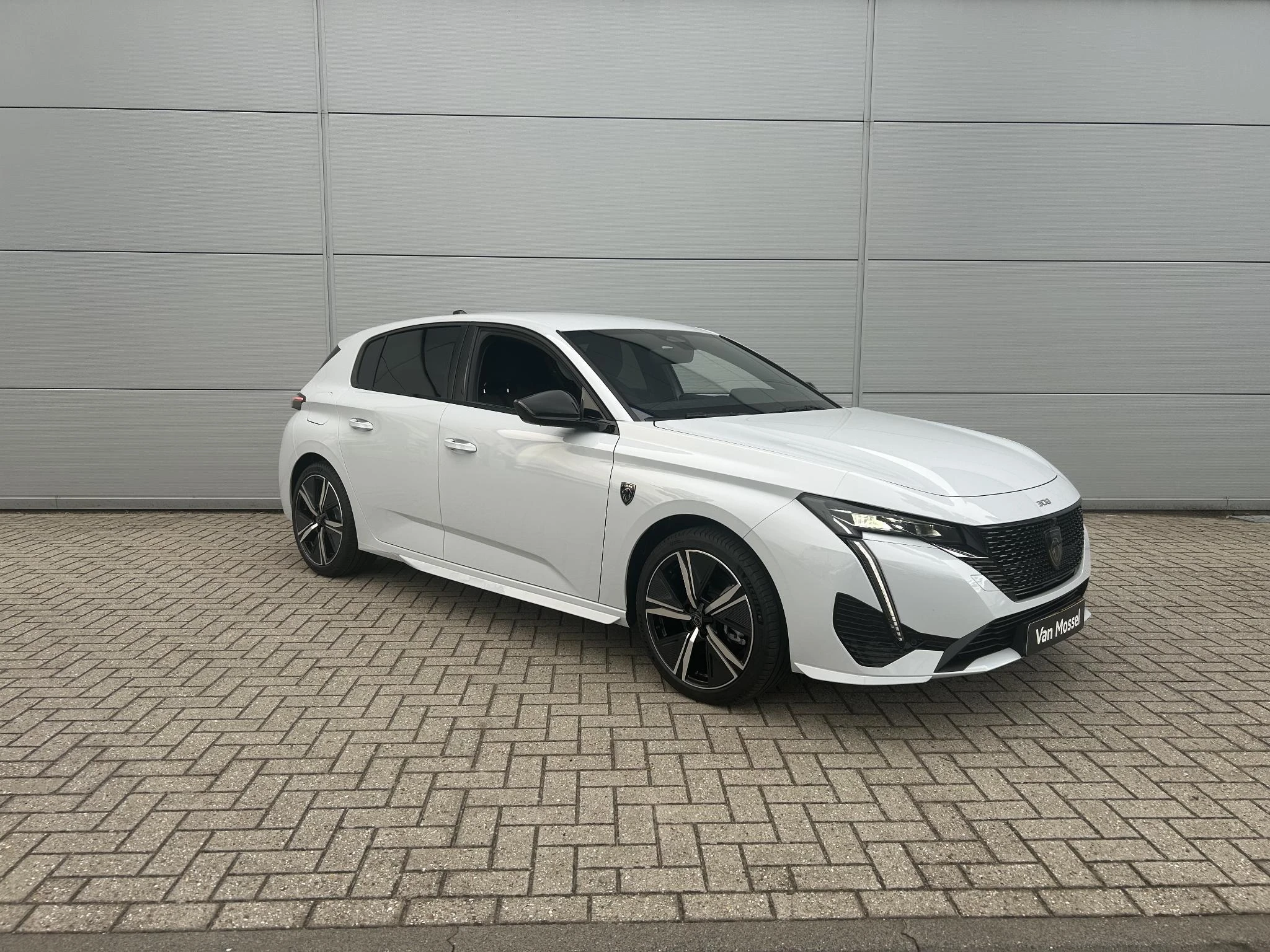 Peugeot-308-image-1
