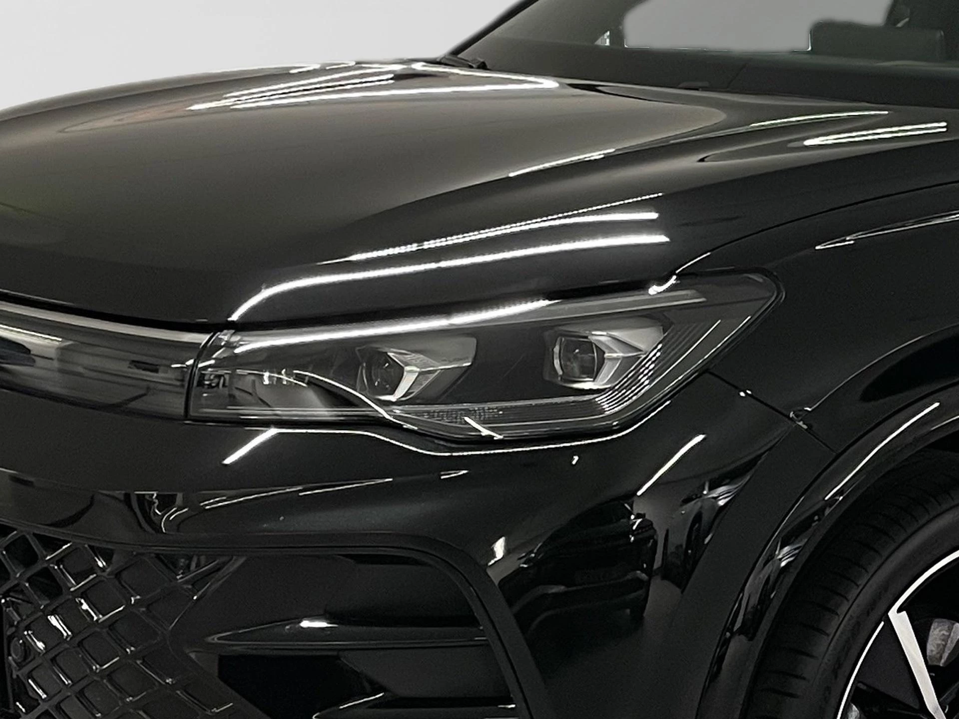 Volkswagen Tiguan 1.5 eHybrid R-Line DSG