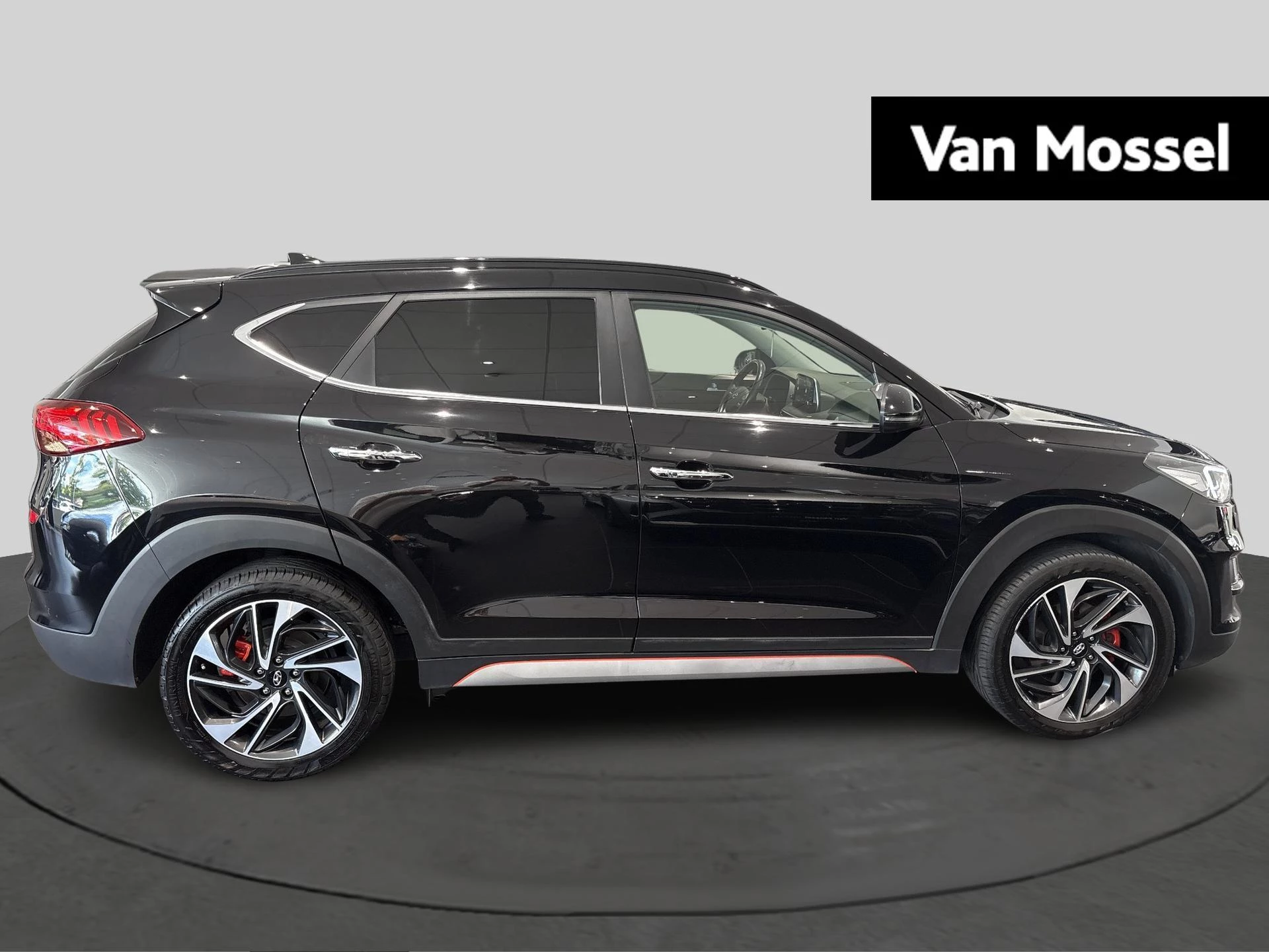 Hyundai Tucson 1.6 T-GDI 130kW DCT-7 Shine #1
