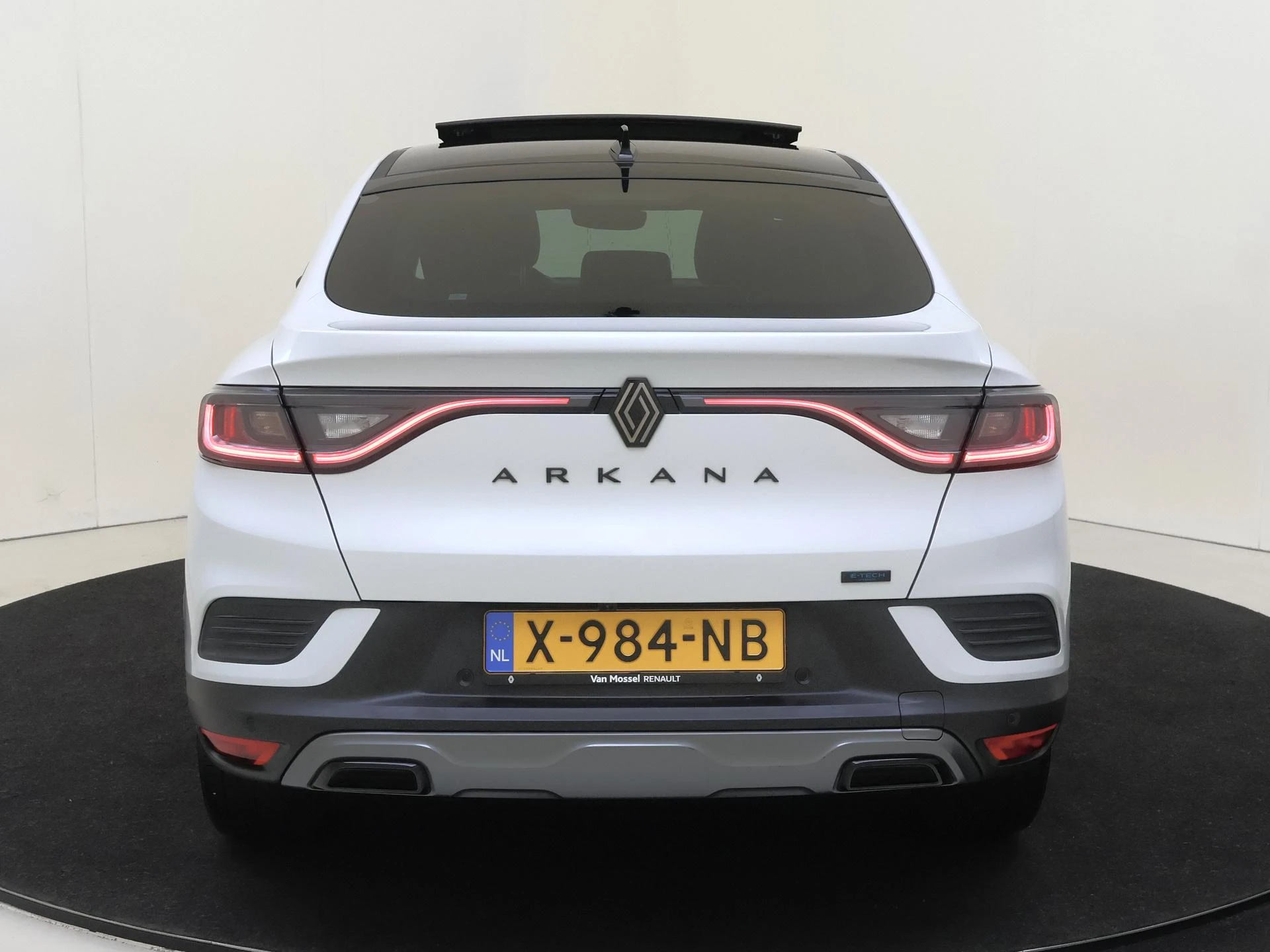 Renault-Arkana-image-7