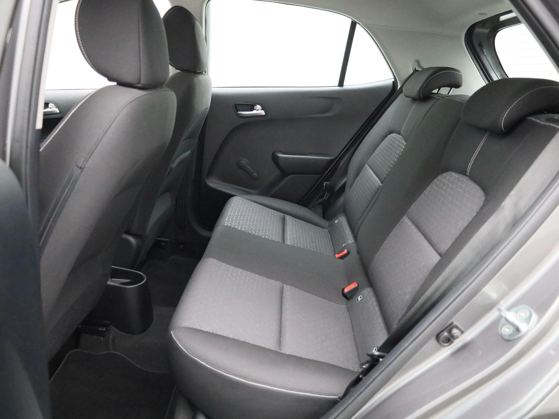 Kia-Picanto-image-10
