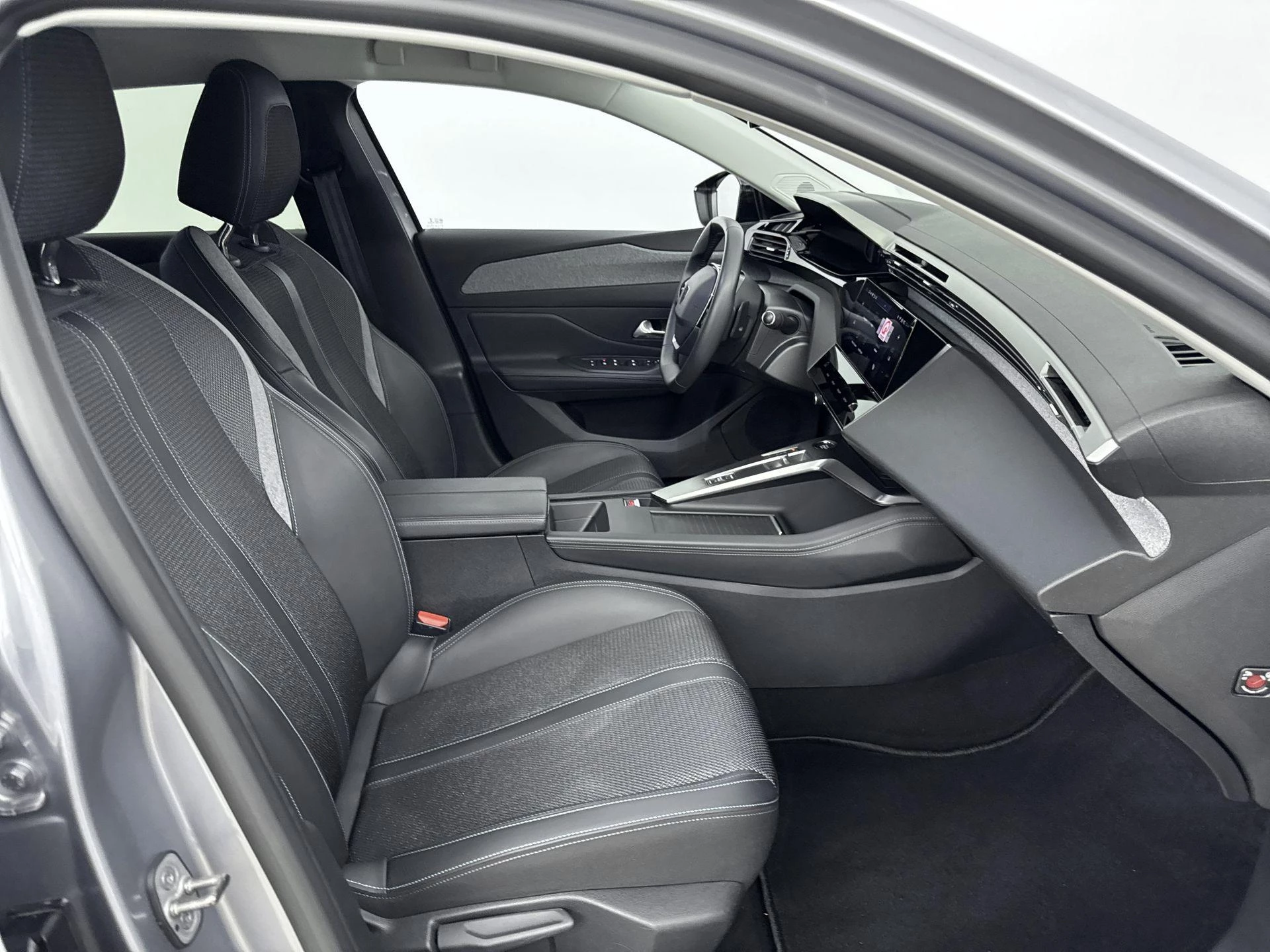 Peugeot-308-image-21