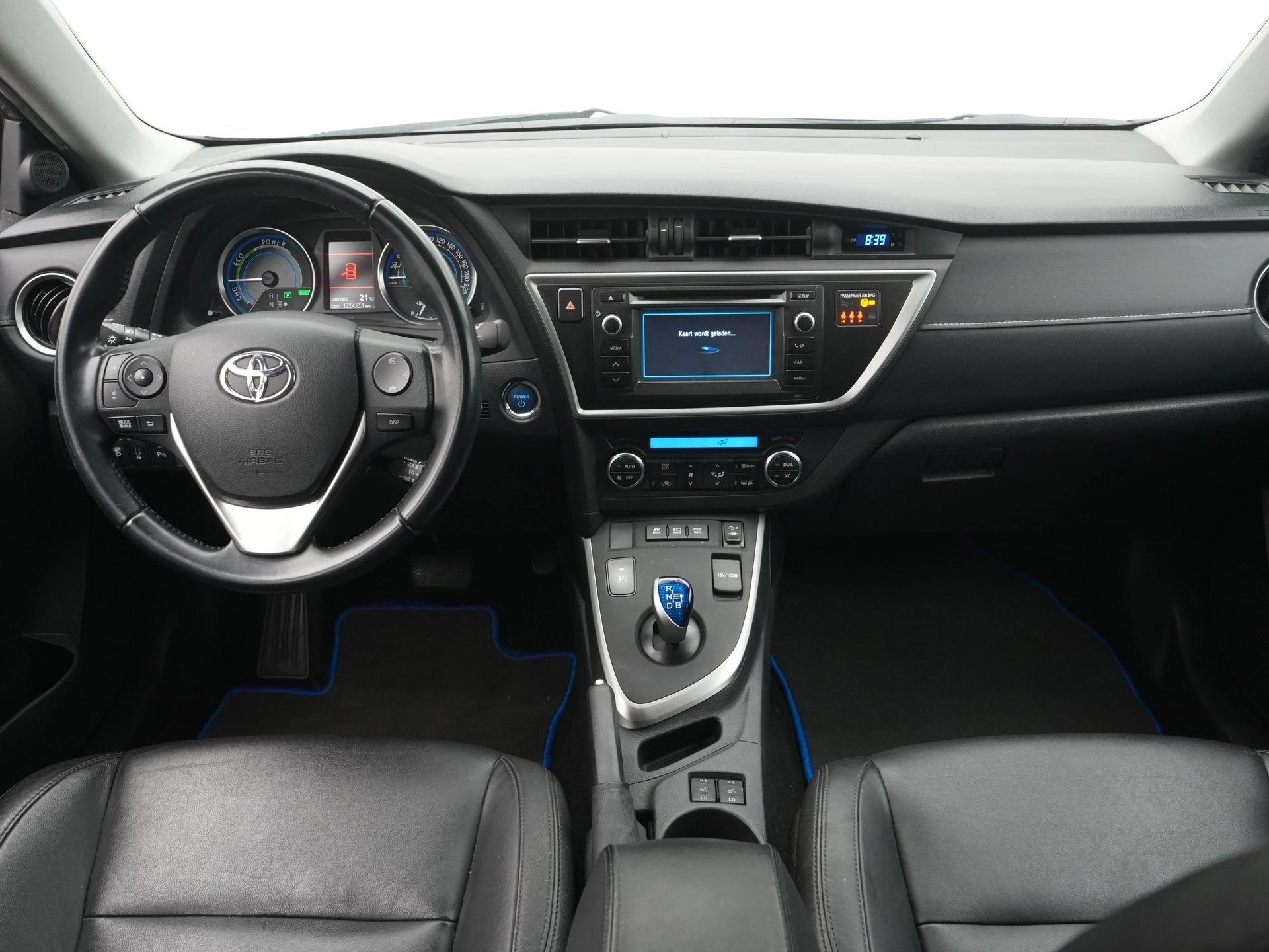 Toyota-Auris-image-6
