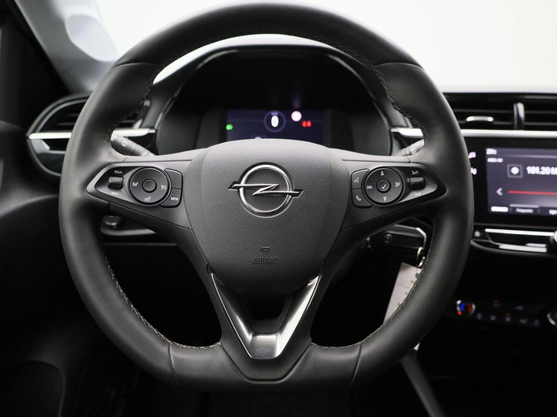 Opel-Corsa-image-2