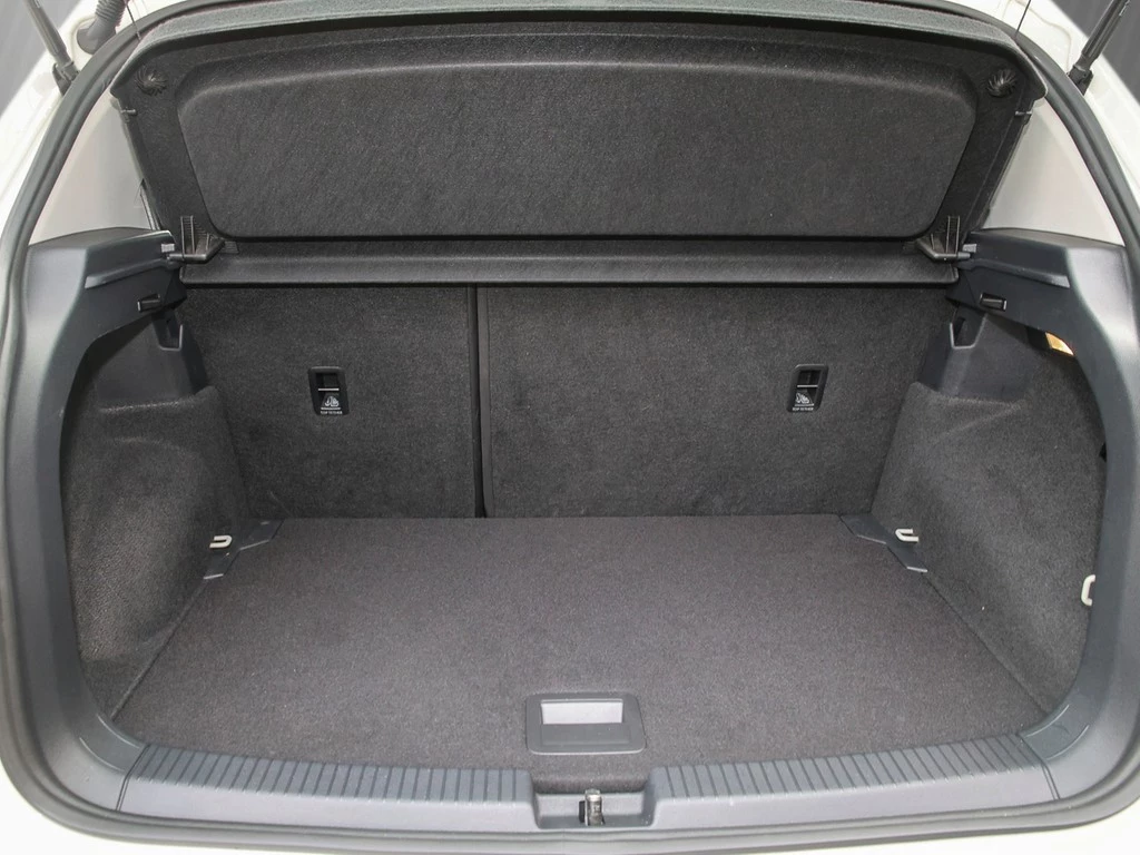 Volkswagen T-Cross 1.0 TSI Style *LED*AHK*Park-Lenk-Assist*ACC*Climatronic*Sitzhzg*