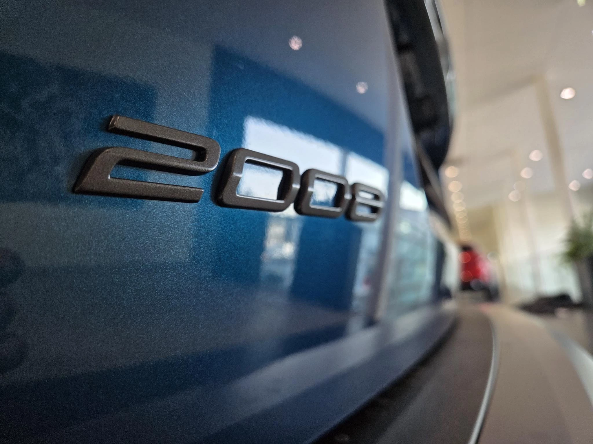 Peugeot 2008 1.2 Hybrid 136 Allure