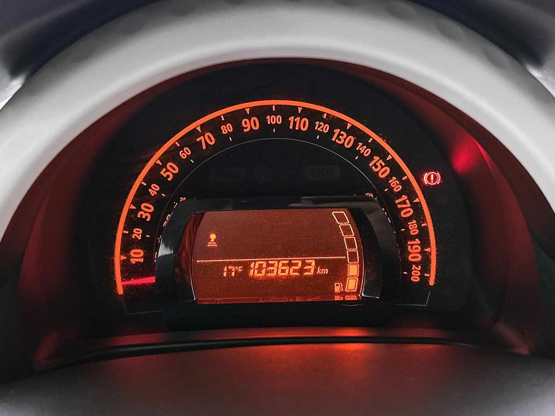 Renault-Twingo-image-13