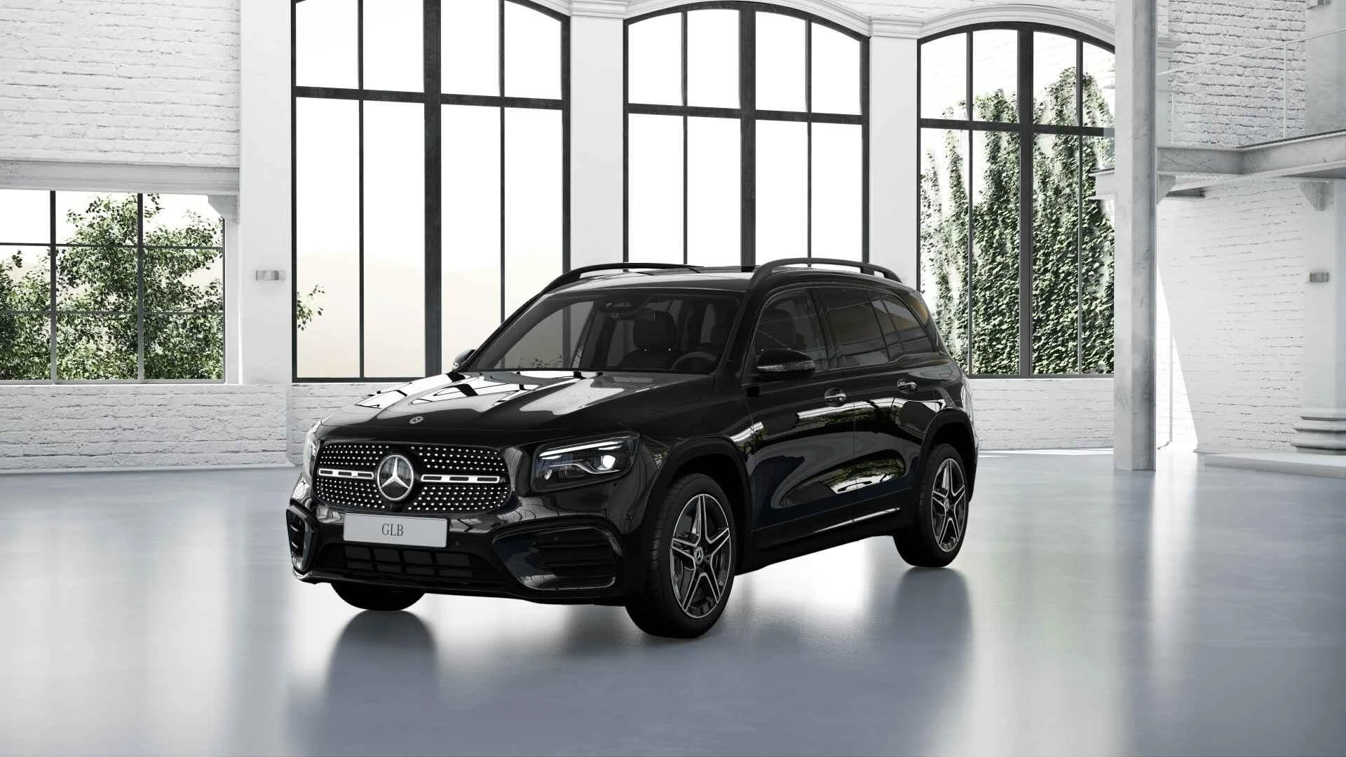 Mercedes-Benz-GLB-image-0