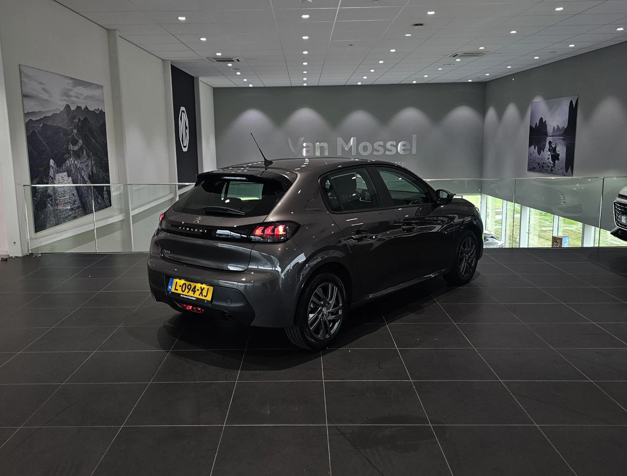 Peugeot 208 1.2 Active Pack 100PK!