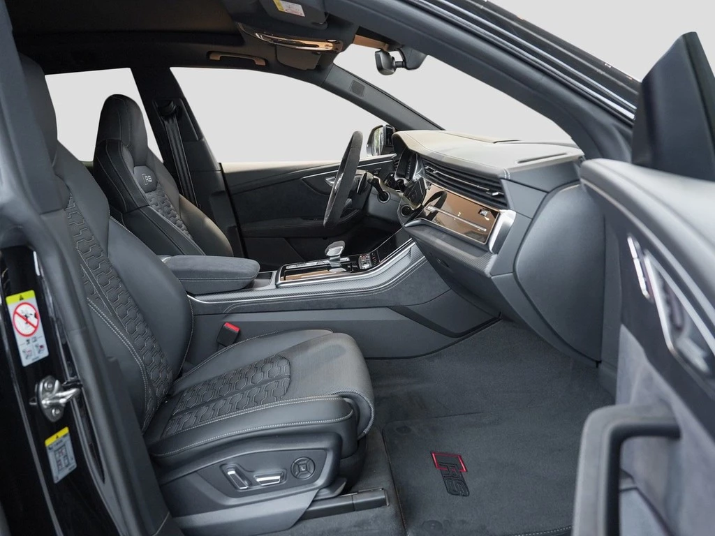 Audi RSQ8 performance 4.0 TFSI quattro
