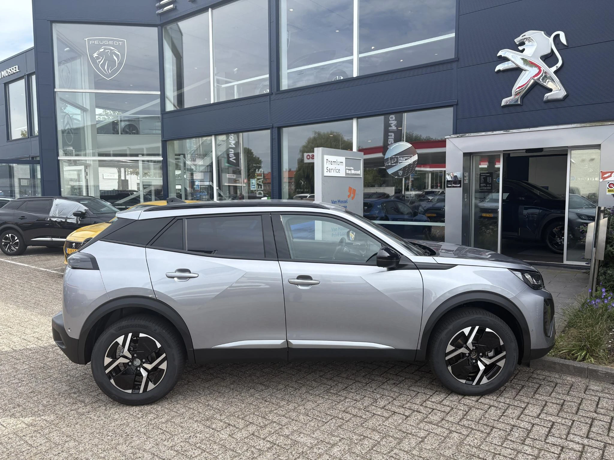 Peugeot-2008-image-7
