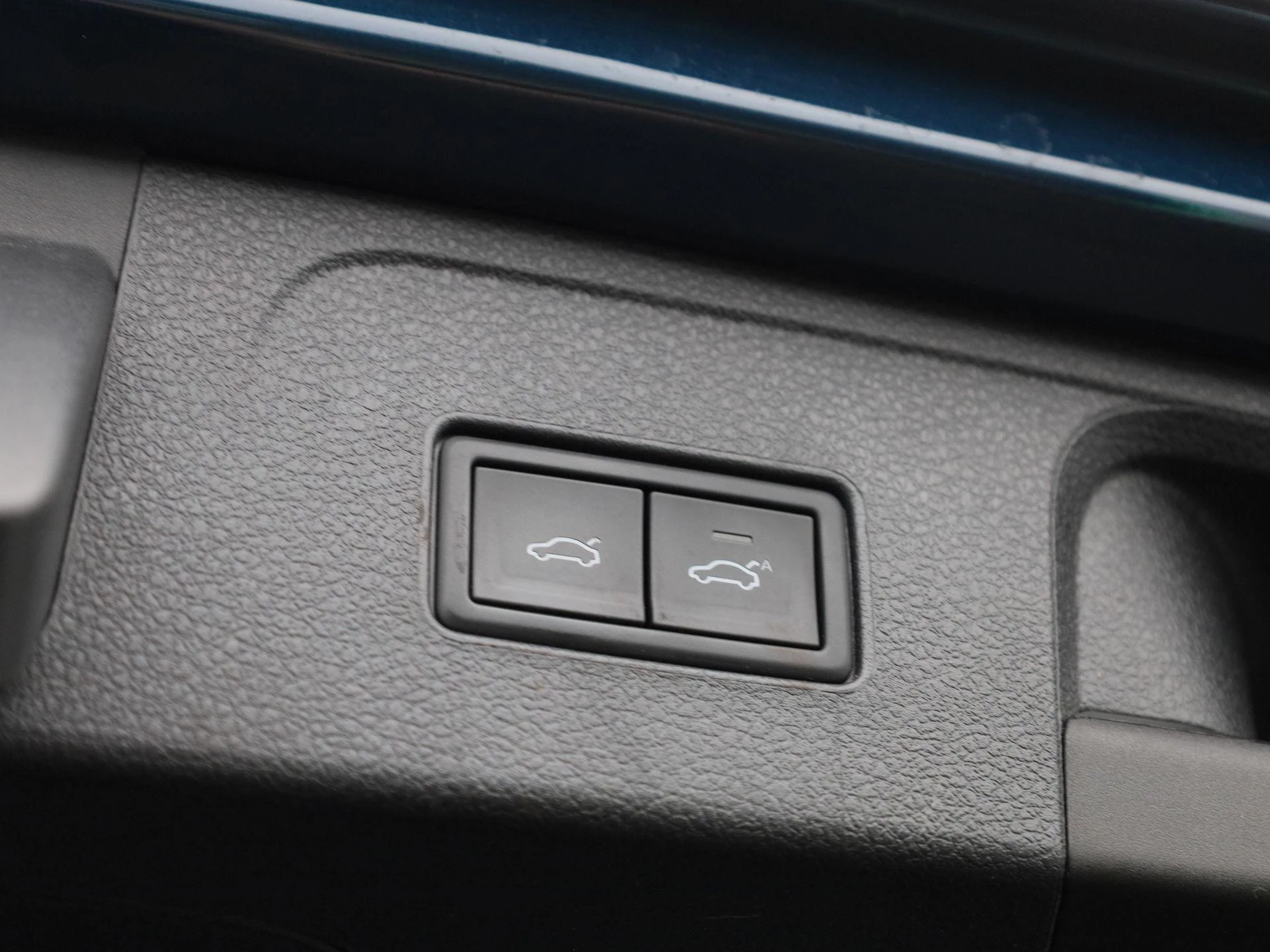 Volkswagen-Passat-image-14