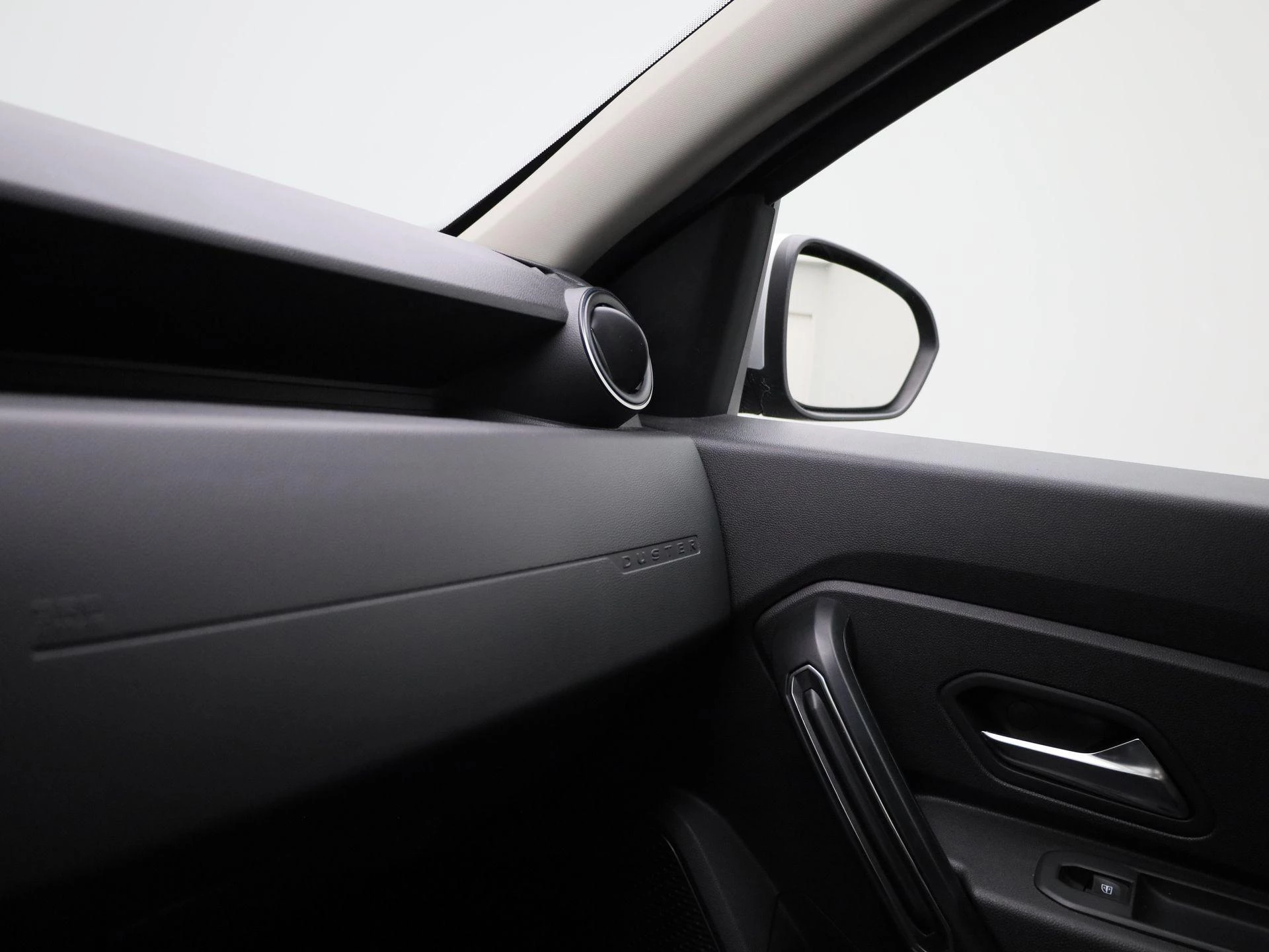 Dacia-Duster-image-23