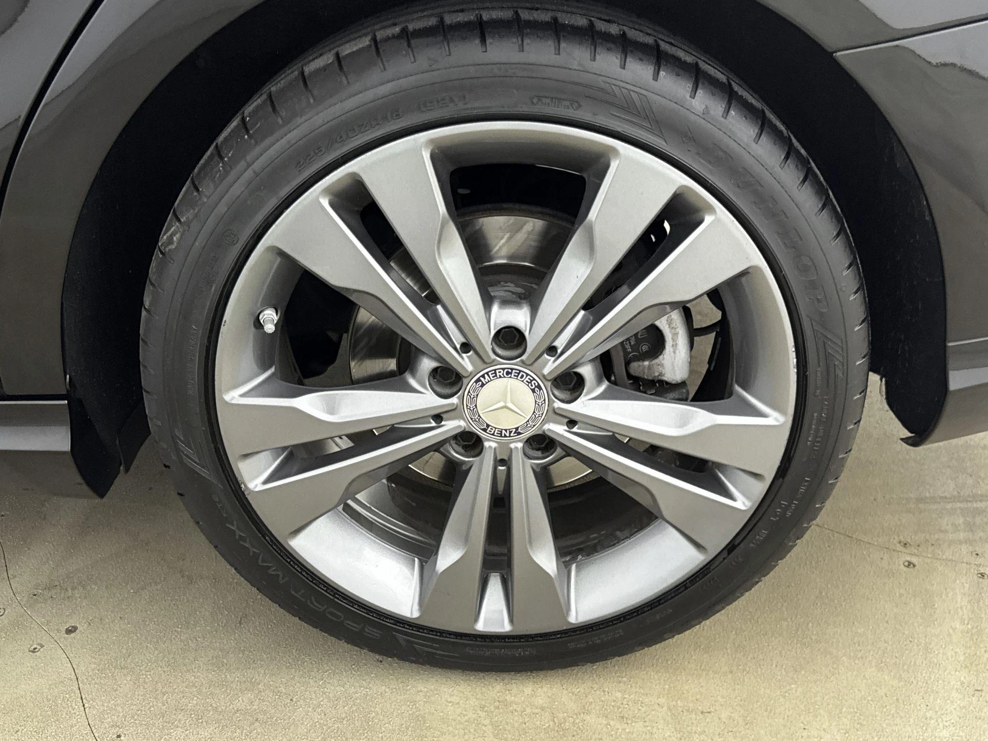 Mercedes-Benz-CLA-image-27