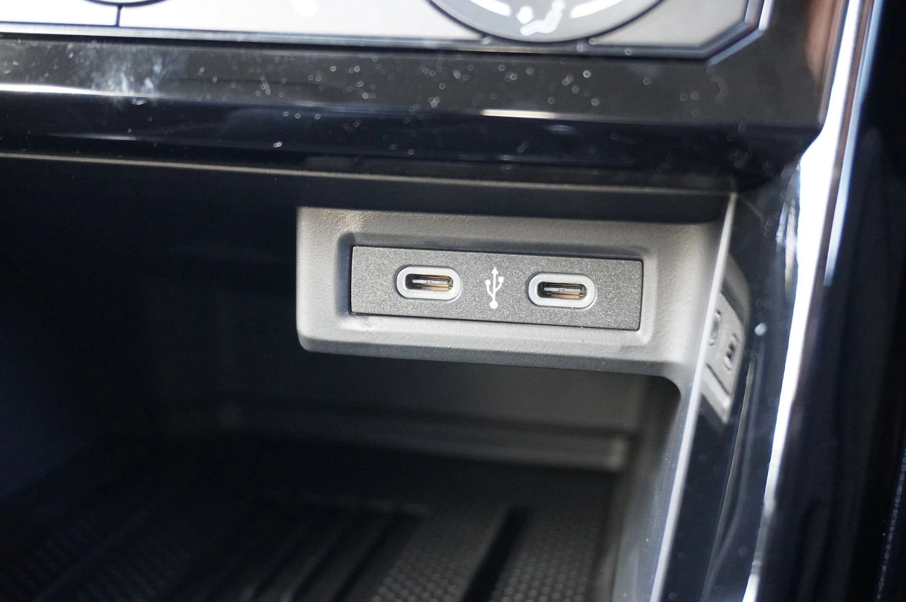 Volkswagen-T-Cross-image-34