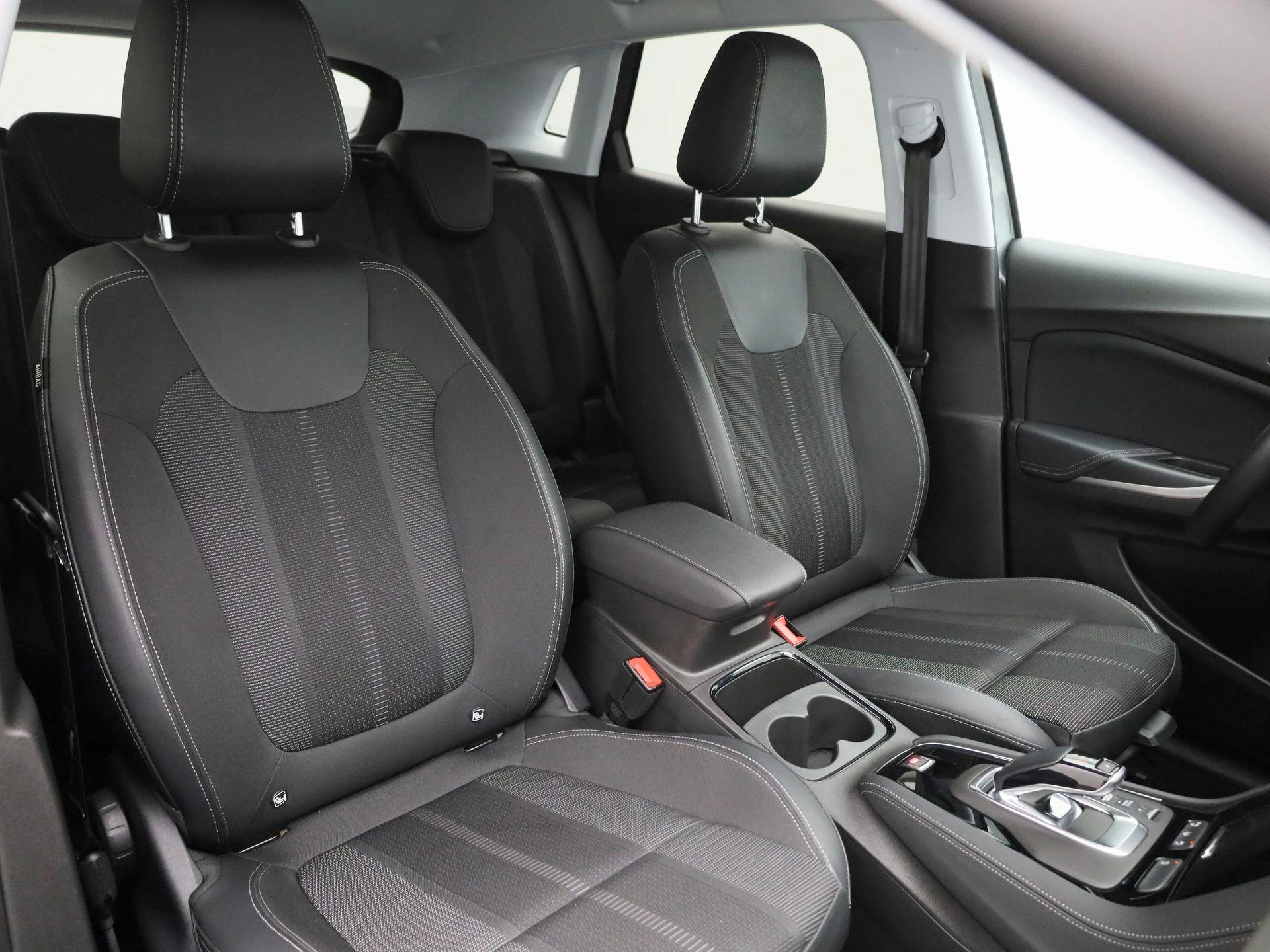 Opel-Grandland-image-32