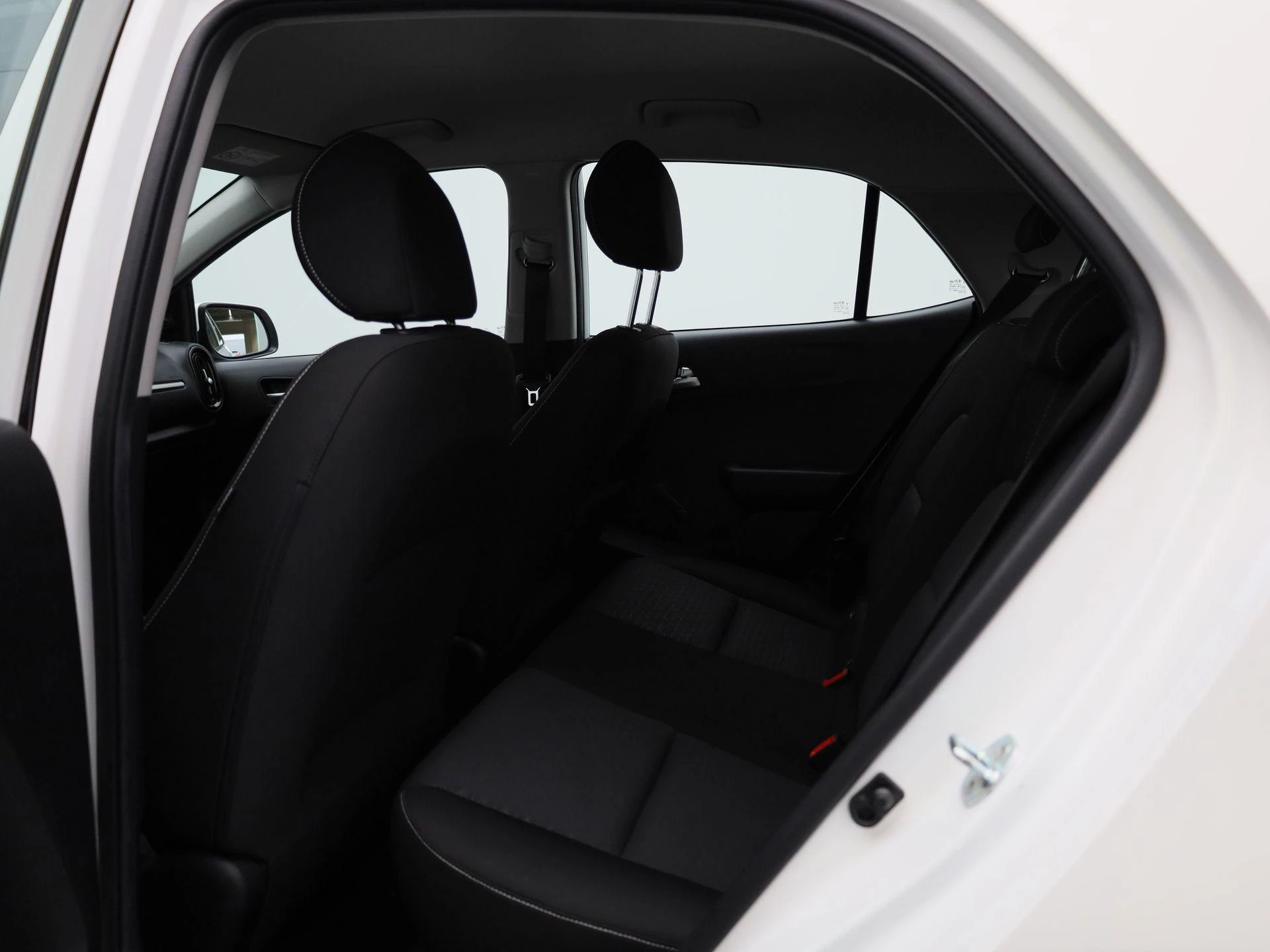 Kia-Picanto-image-9