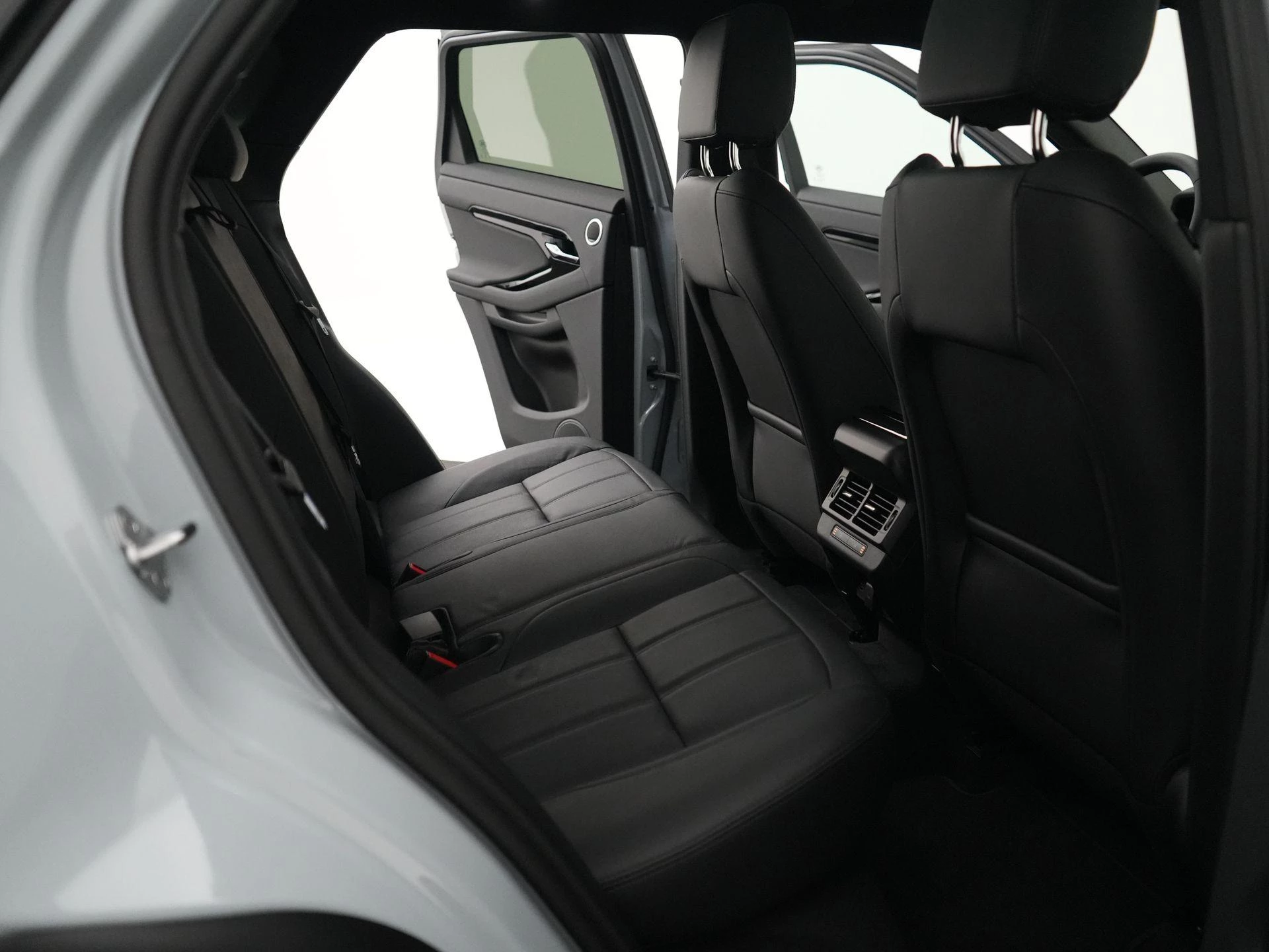 Land Rover-Range Rover Evoque-image-41