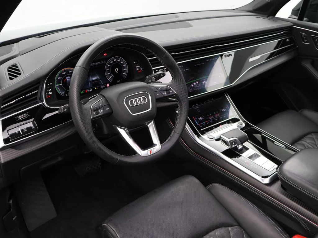 Audi Q7 Audi Q7 SUV PHEV S line 60TFSIe QUATTRO 490PK *AUTOMAAT*PANODAK*TREKHAAK*LEDER*SHADOW*SPORTZETELS*CAMERA*ACC*PDC*NAVI*...*