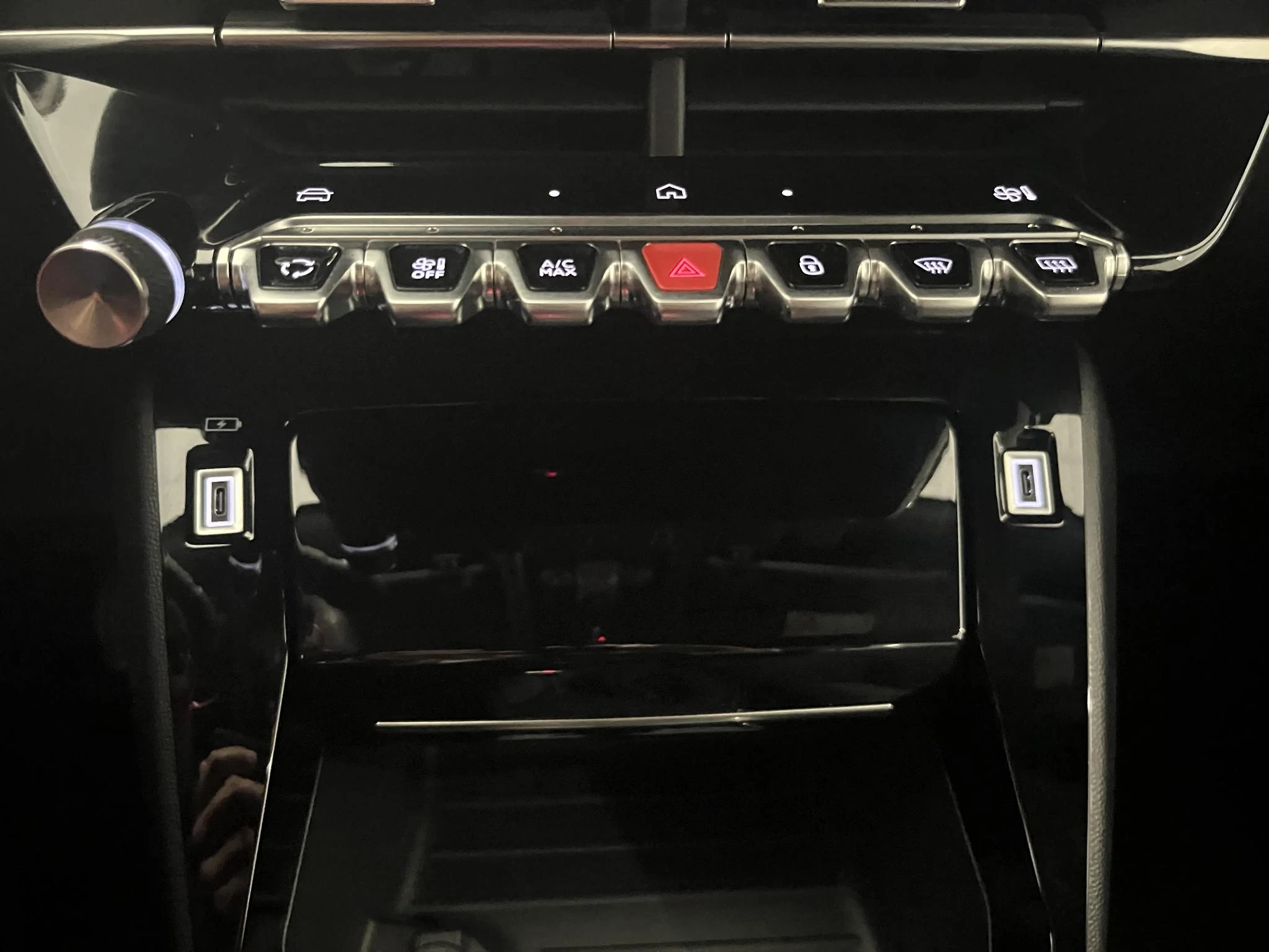 Peugeot-2008-image-11