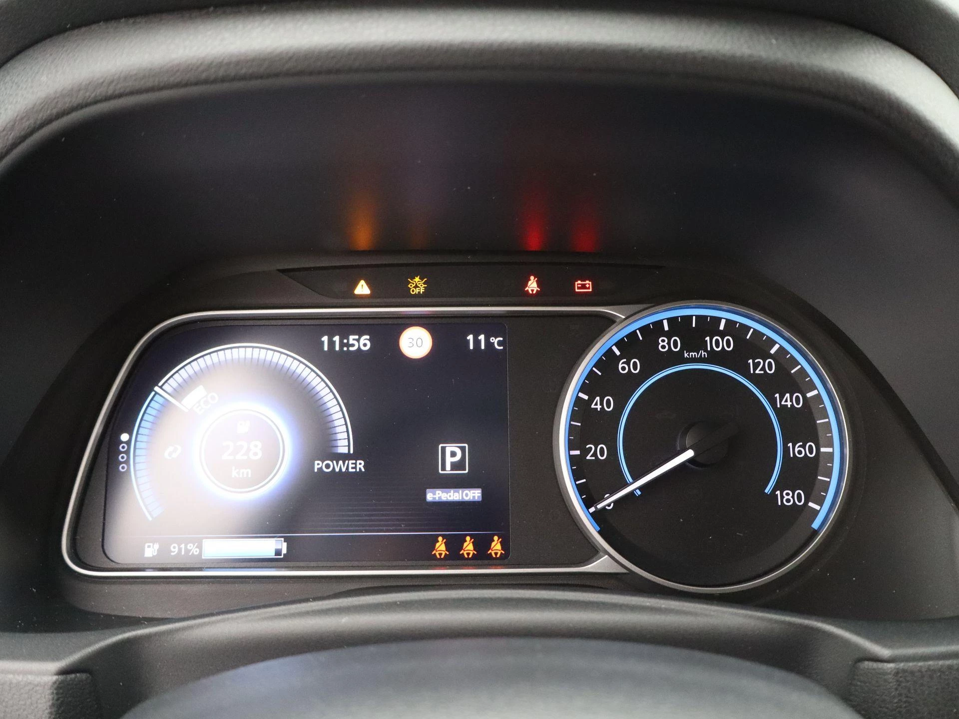 Nissan-Leaf-image-11