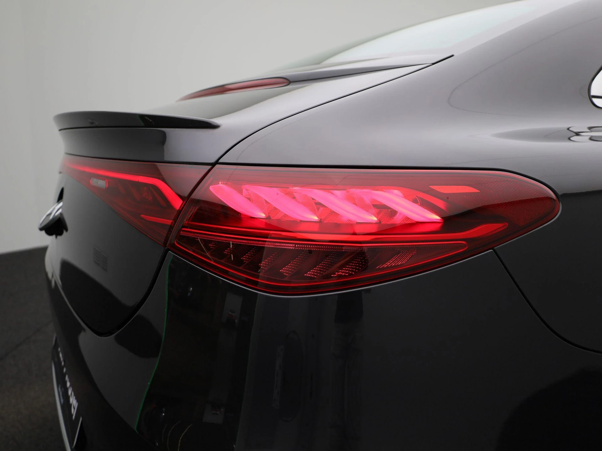 Mercedes-Benz-EQE-image-46