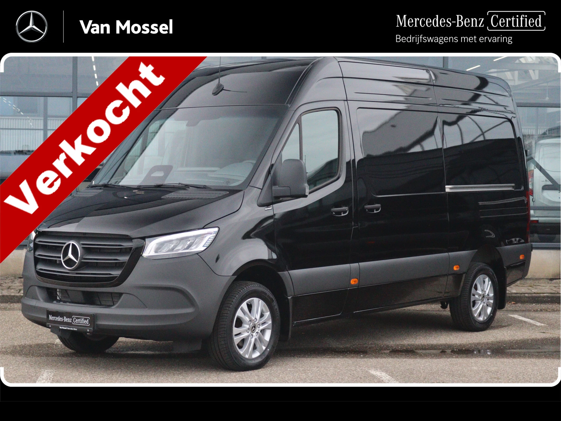 Mercedes-Benz-Sprinter-image-0