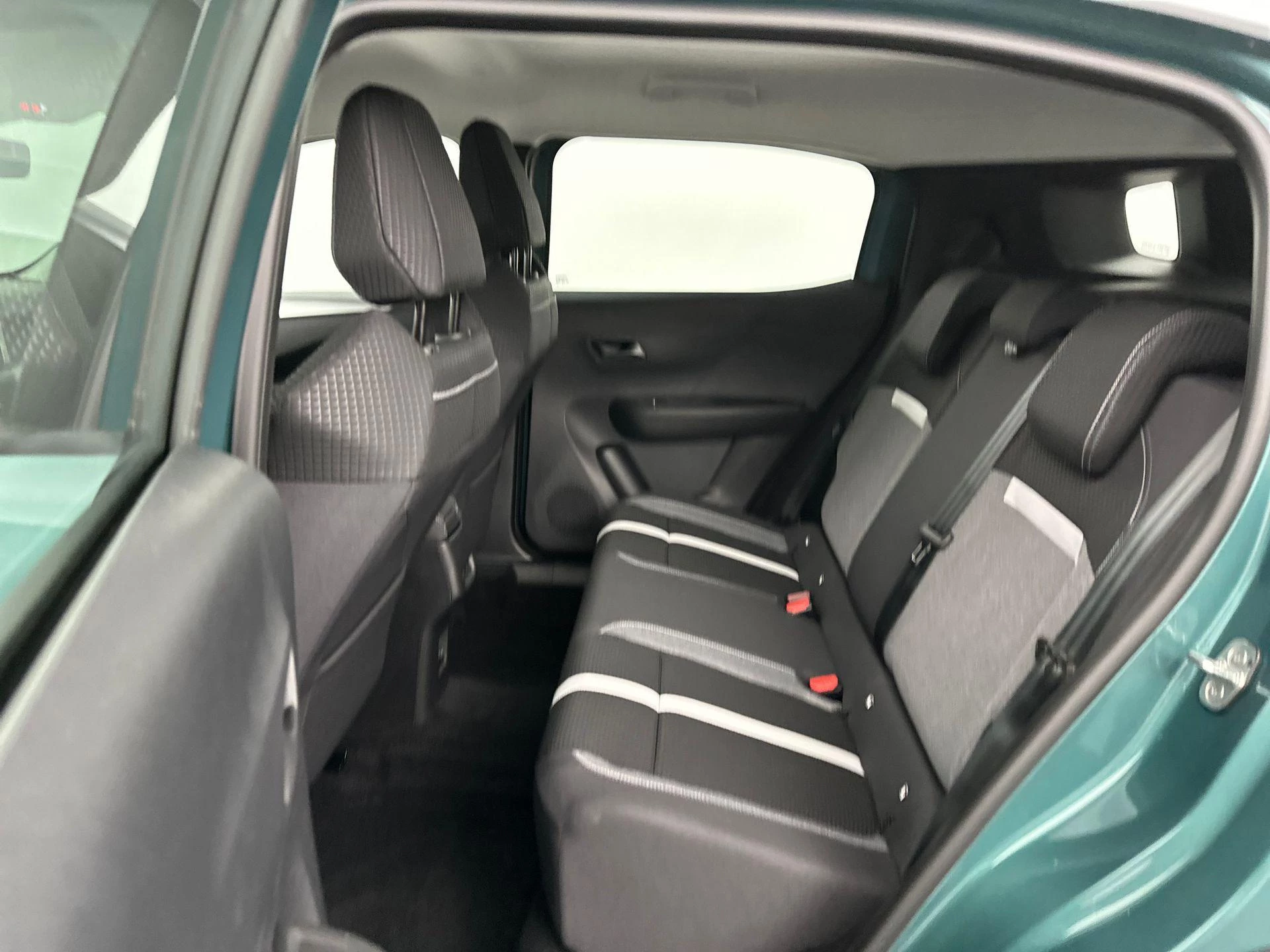 Opel Frontera 1.2 Turbo MHEV 100kW Edition eDCT